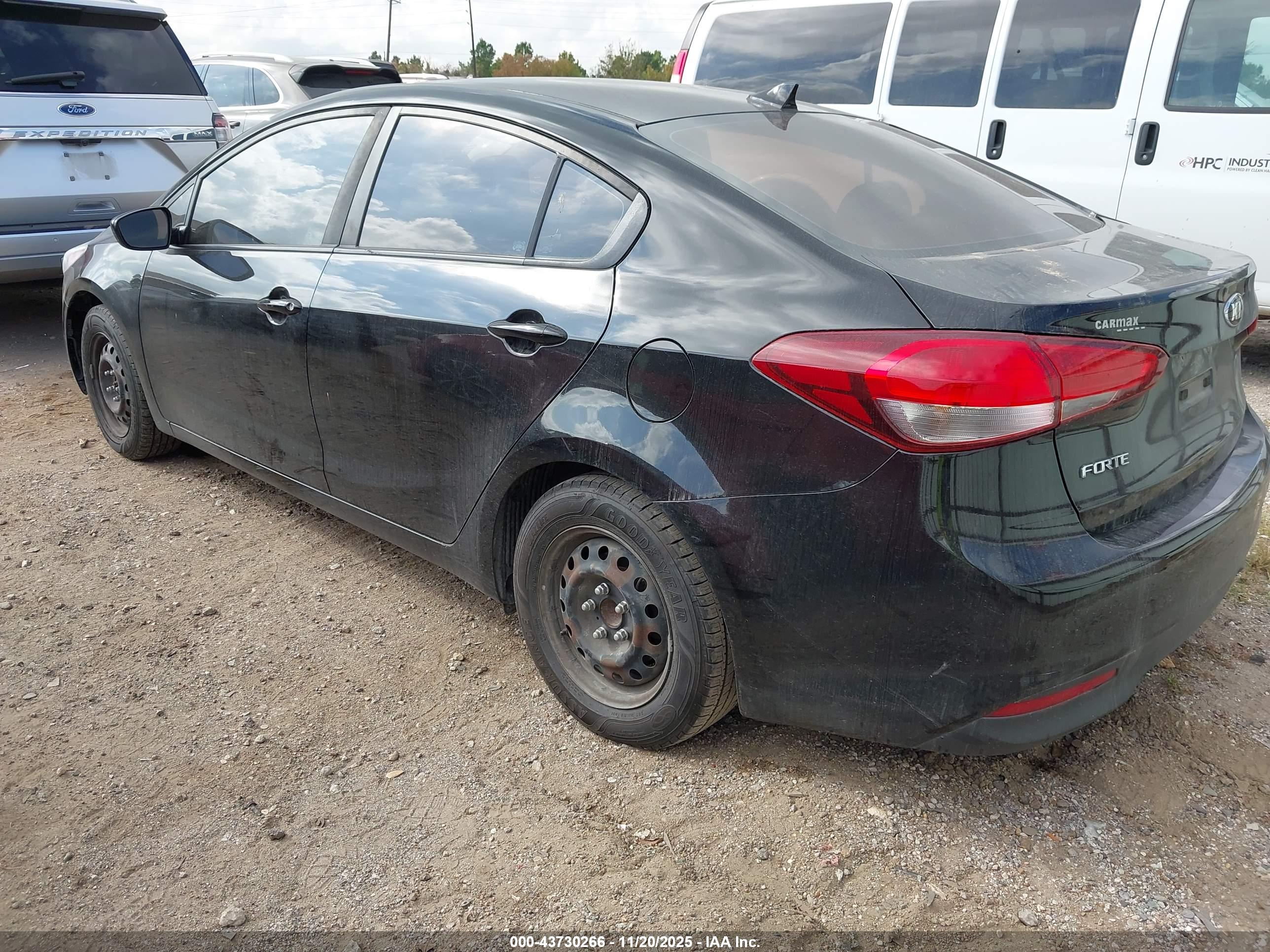 KIA FORTE image 3