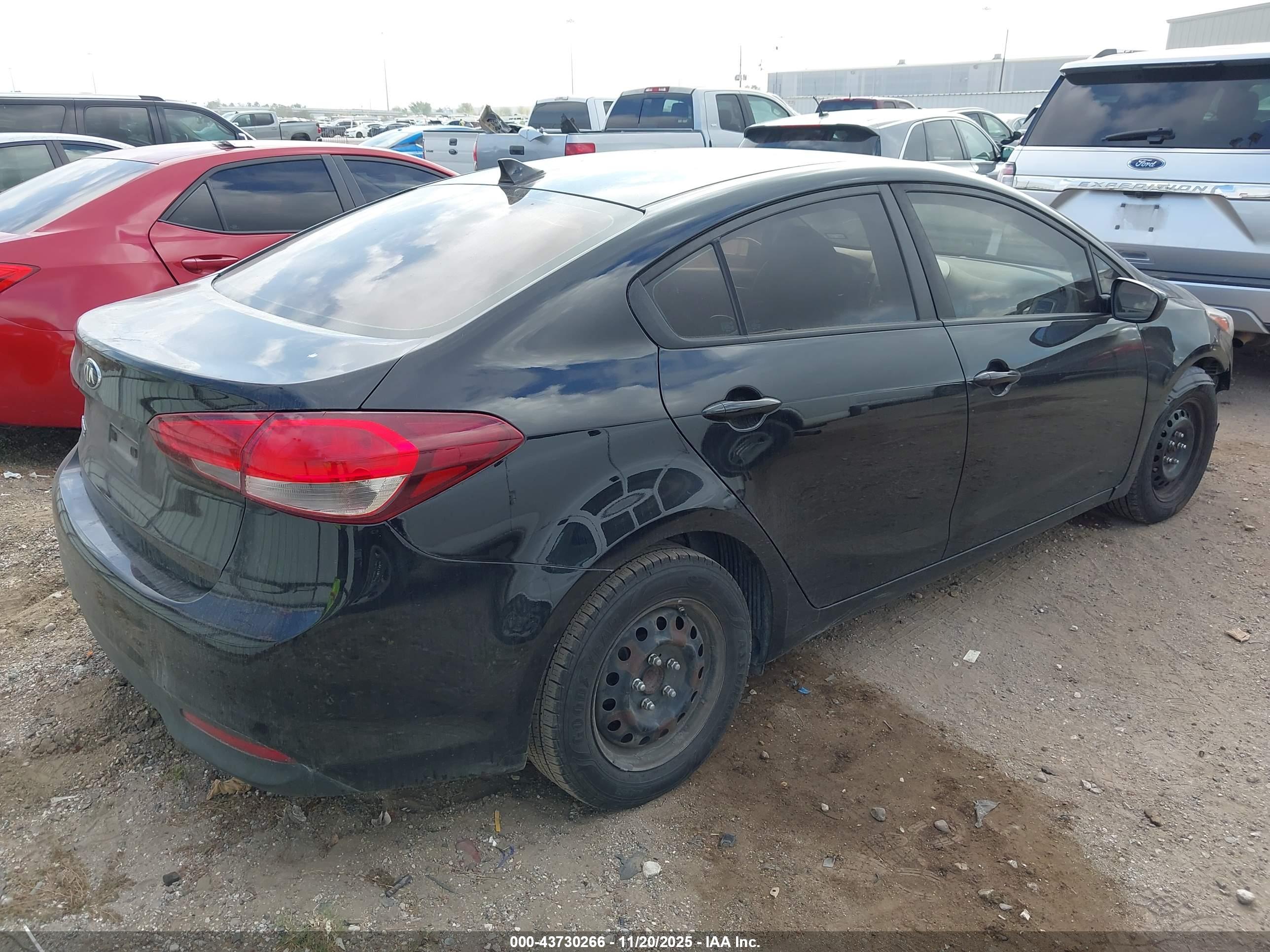 KIA FORTE image 4