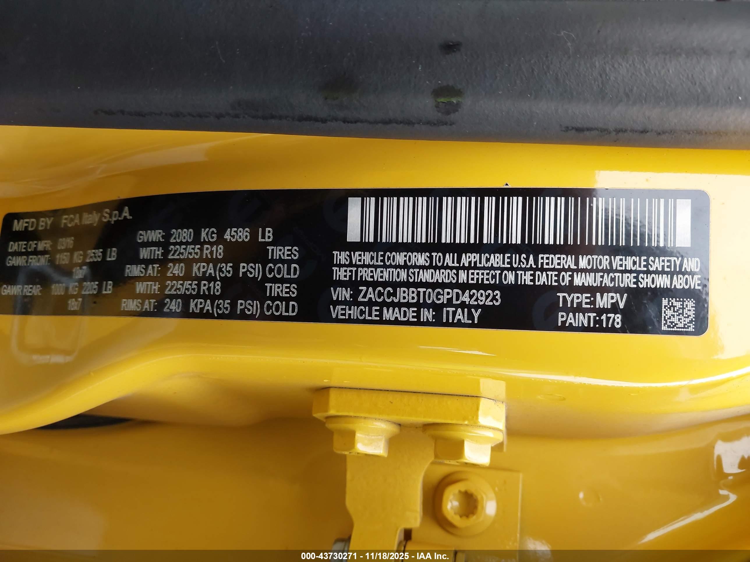JEEP RENEGADE image 9