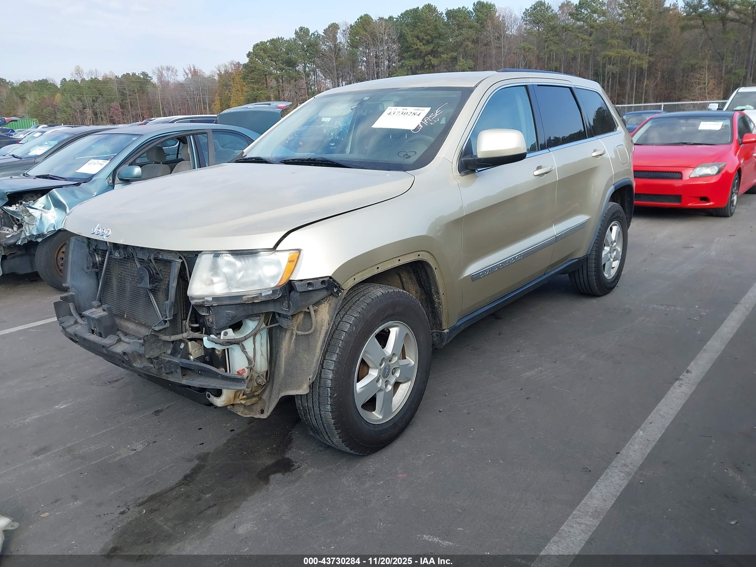 JEEP GRAND image 2