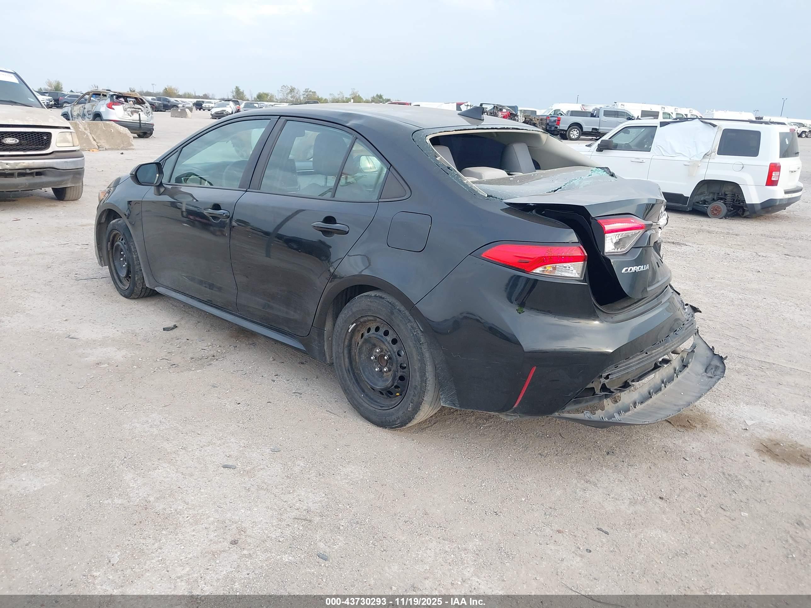 TOYOTA COROLLA image 3