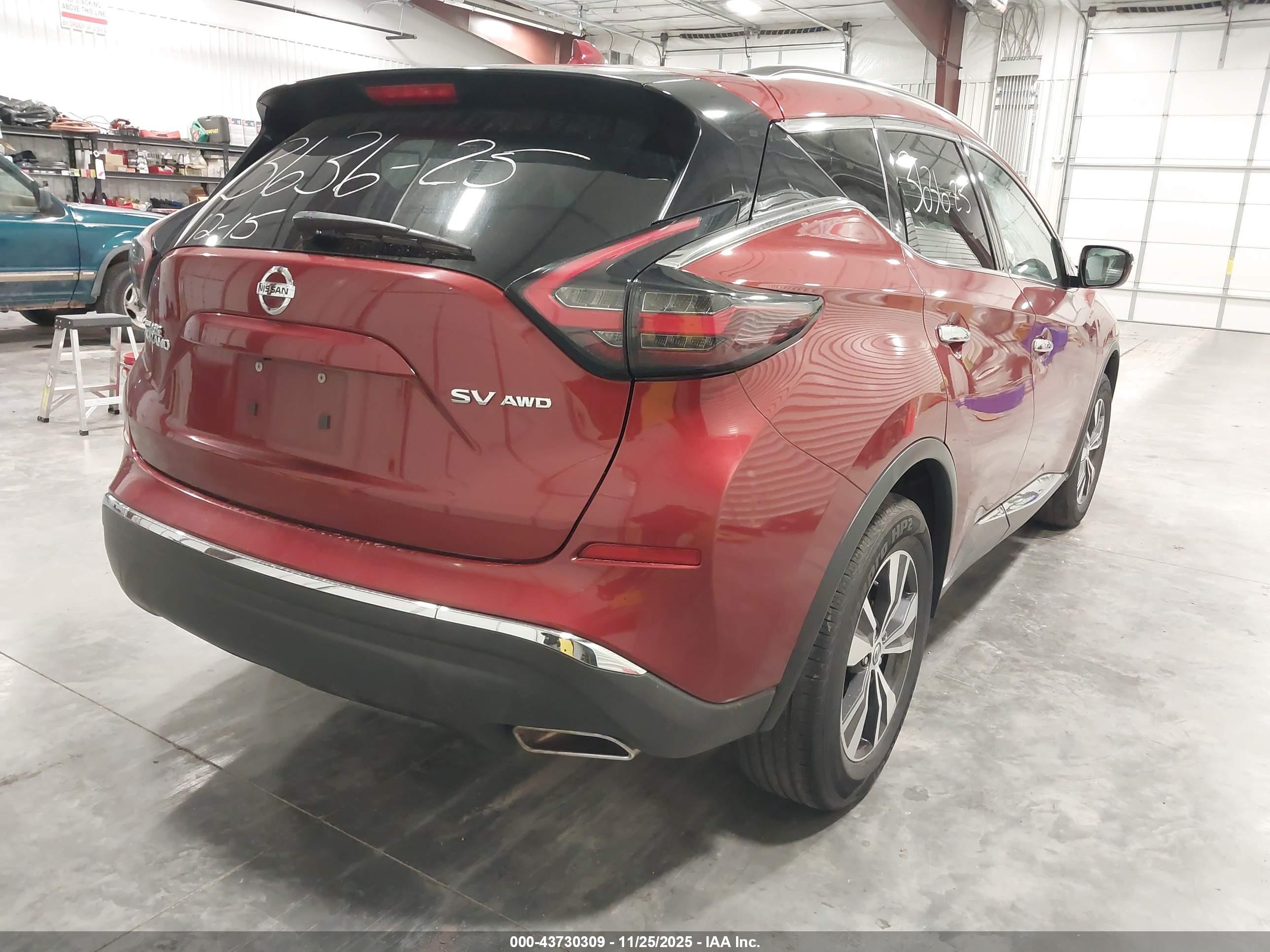 NISSAN MURANO image 4