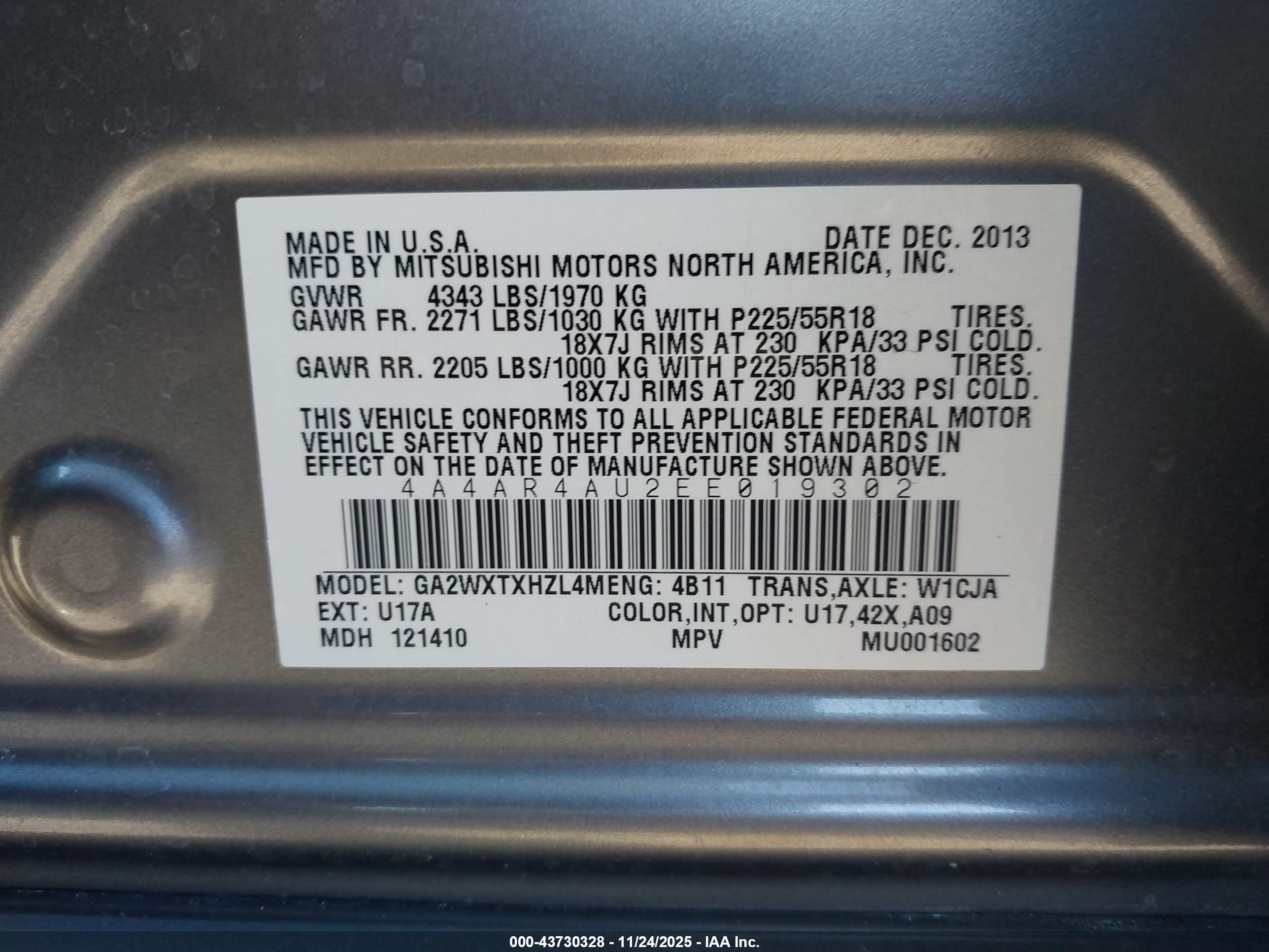 MITSUBISHI OUTLANDER image 9