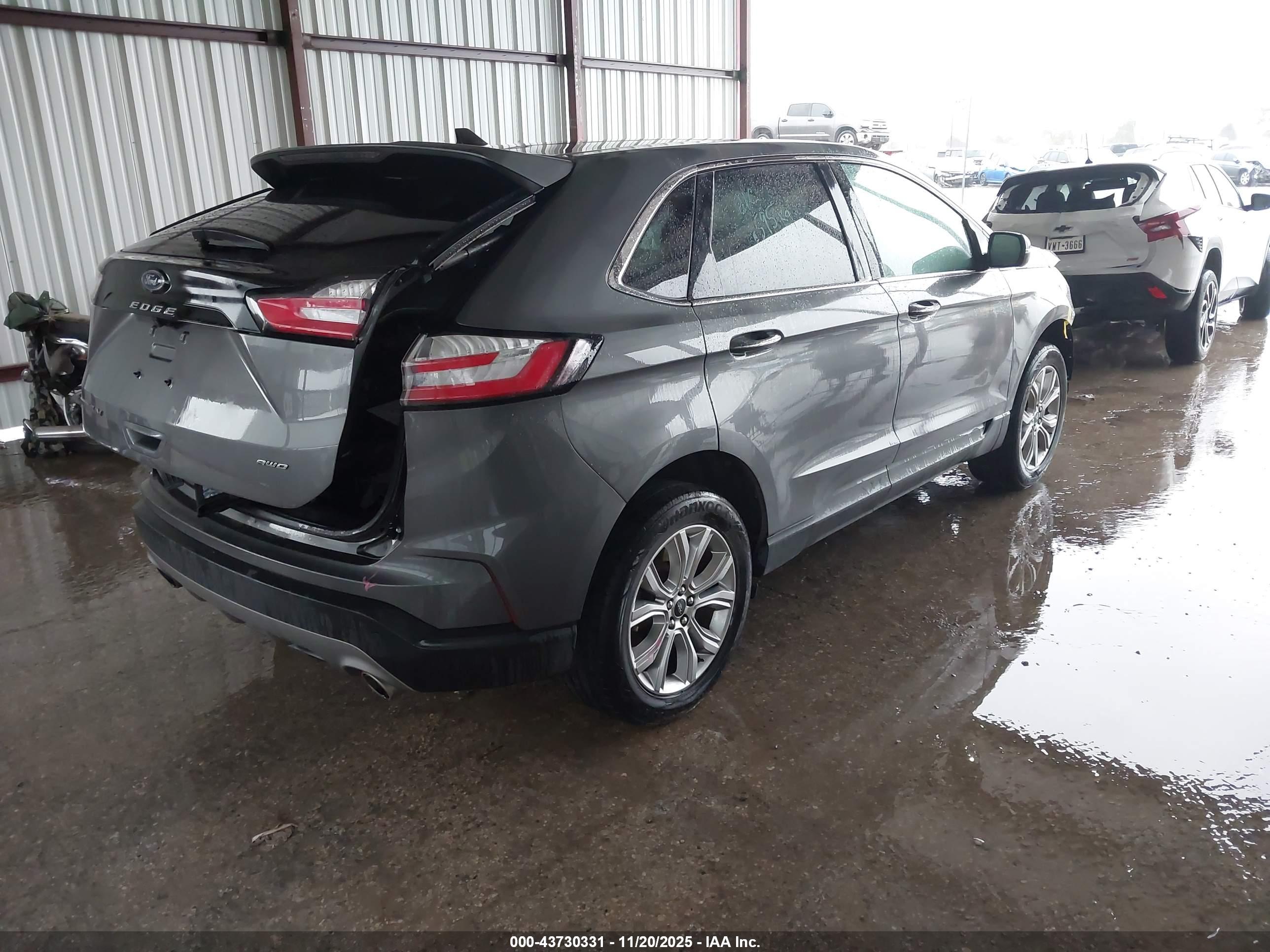 FORD EDGE image 4