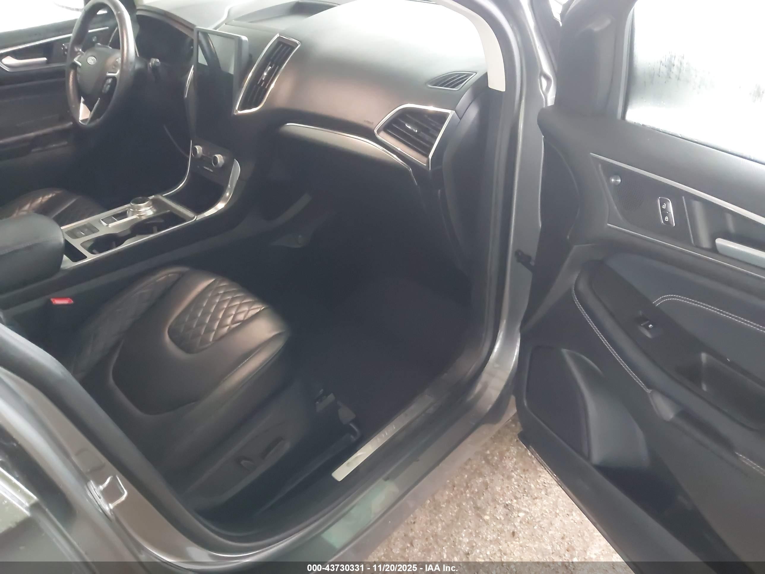 FORD EDGE image 5
