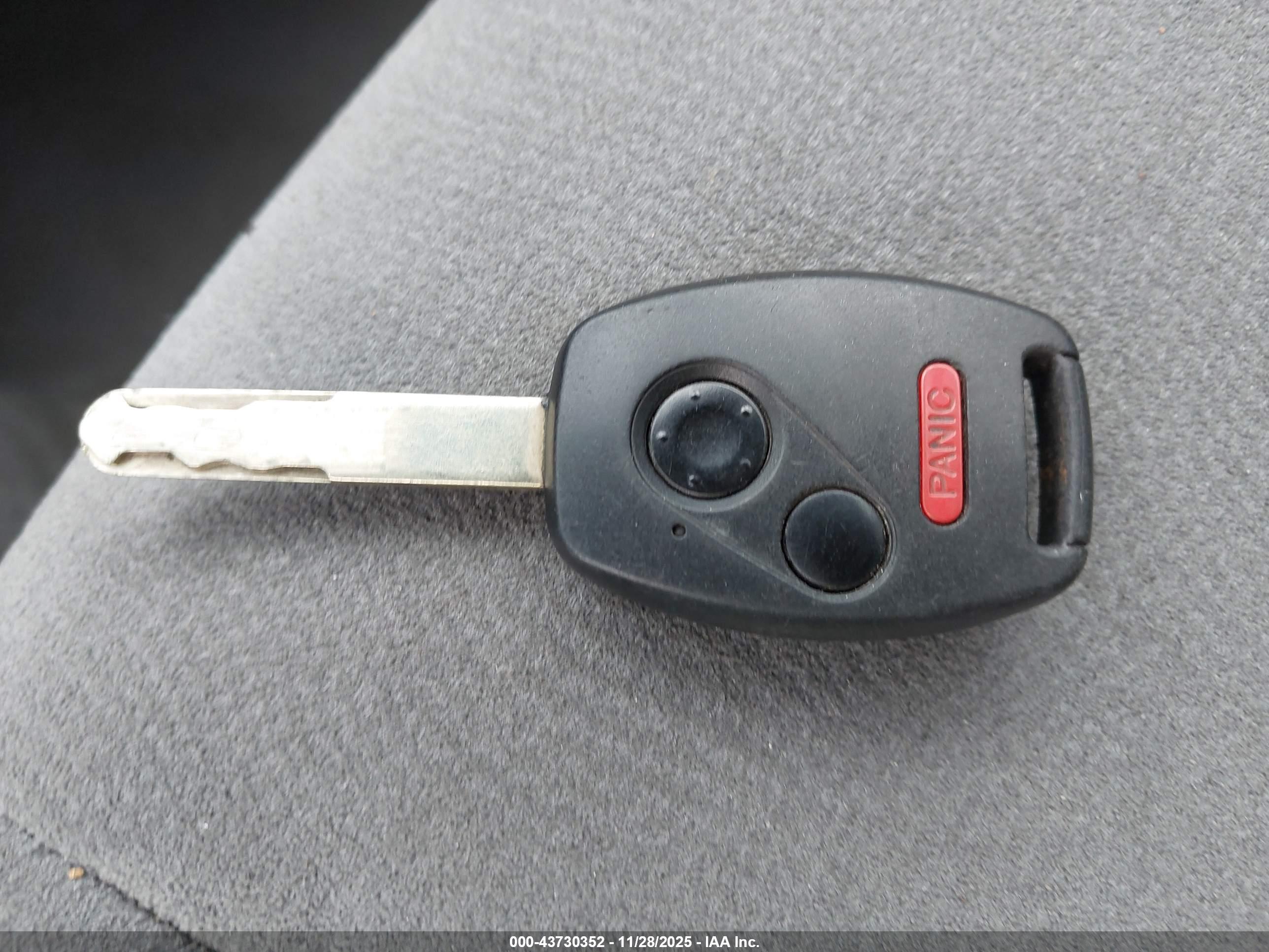 HONDA CIVIC image 11