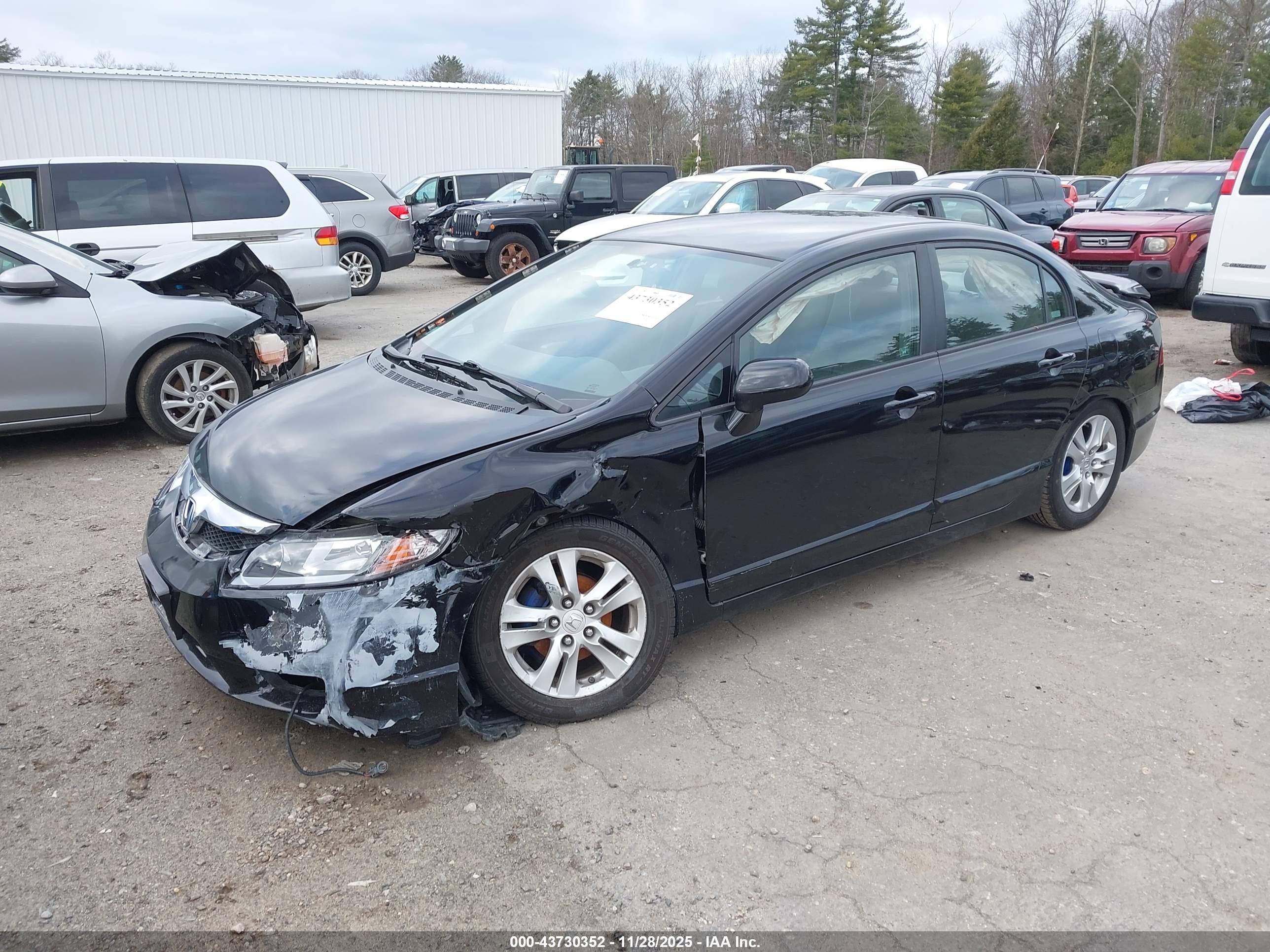 HONDA CIVIC image 2