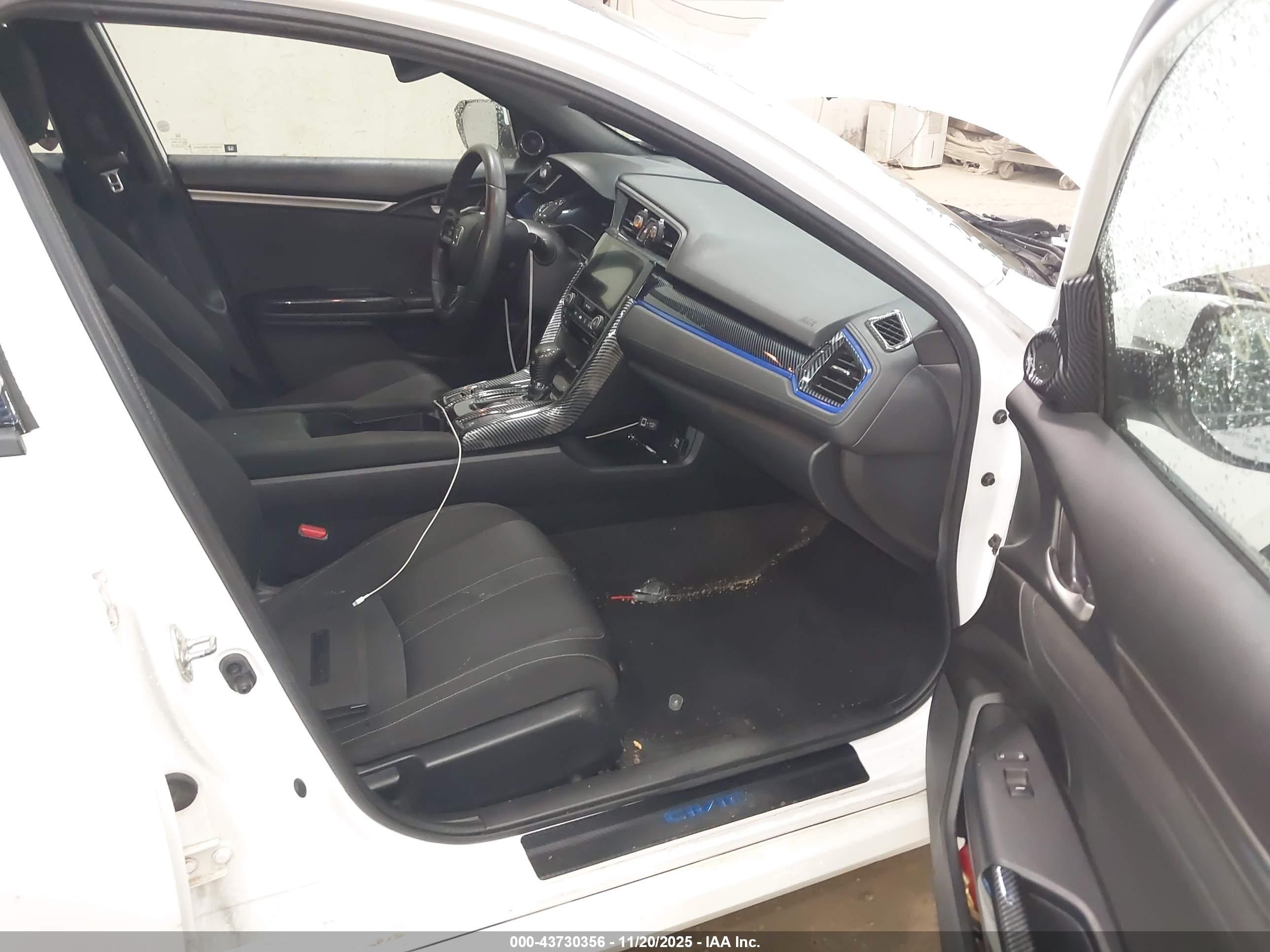 HONDA CIVIC image 5
