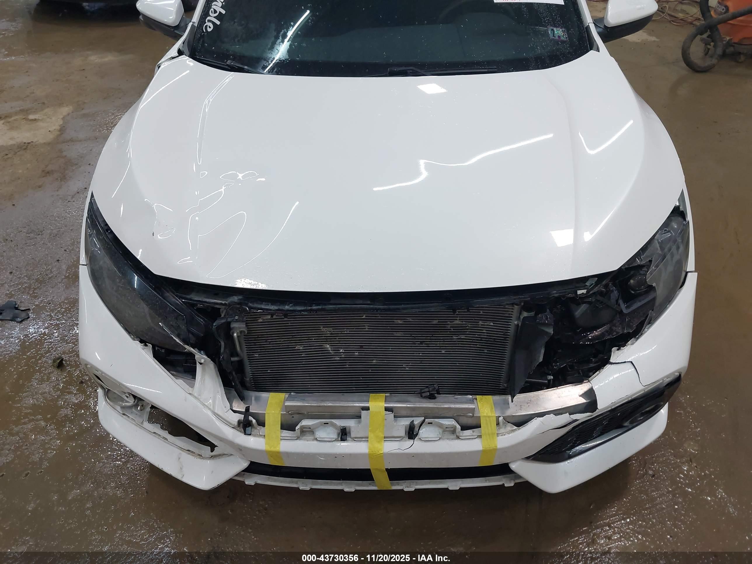 HONDA CIVIC image 6