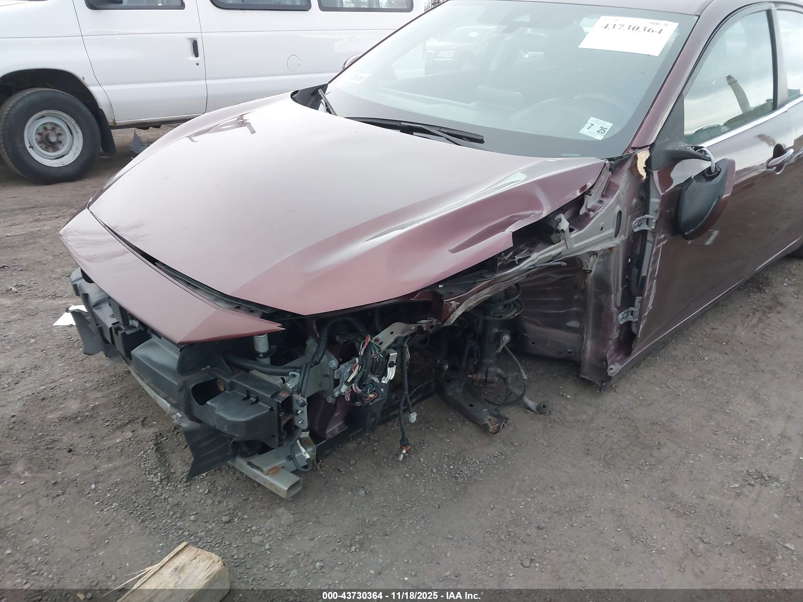 NISSAN SENTRA image 6