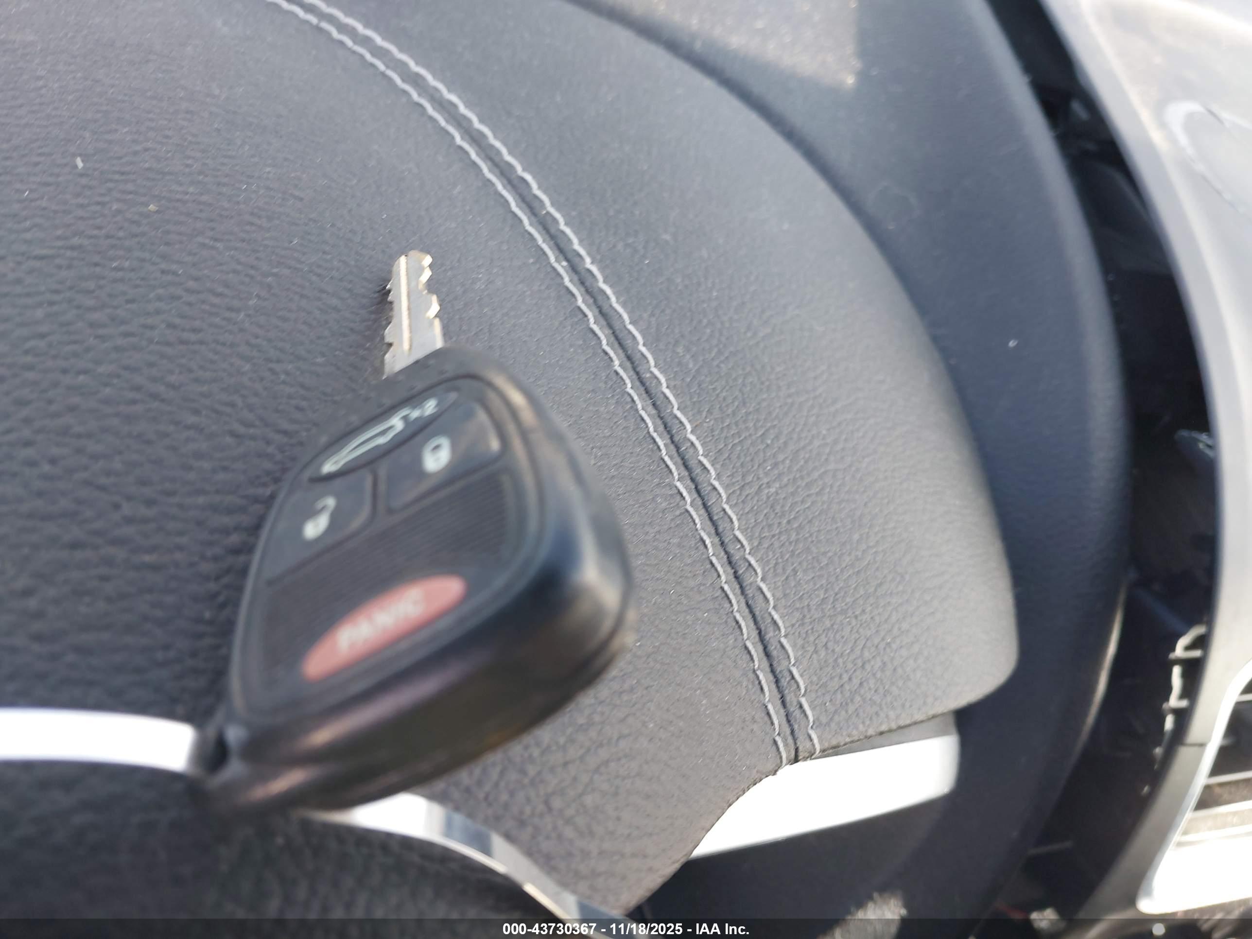 DODGE AVENGER image 11