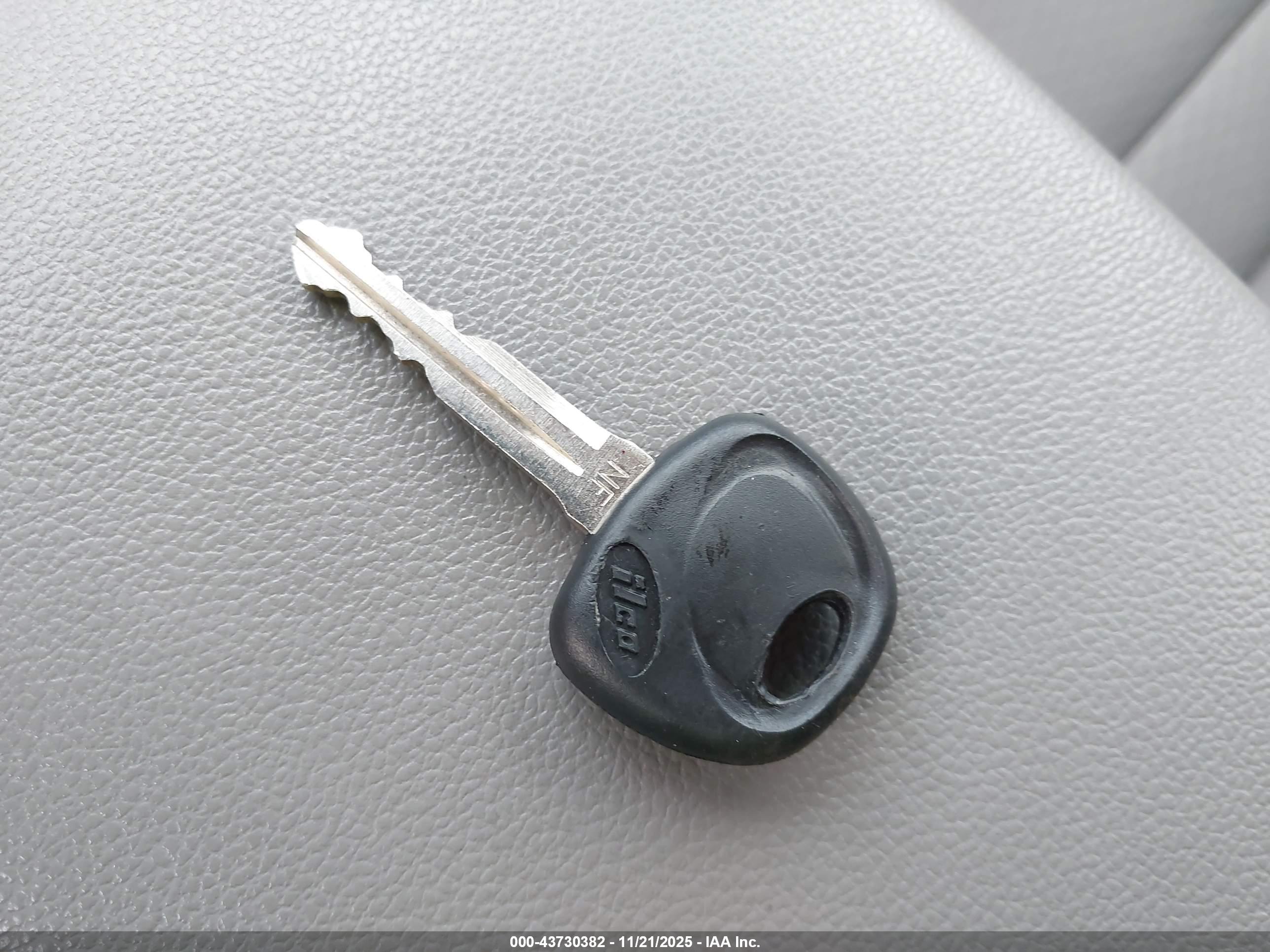 HYUNDAI ELANTRA image 11