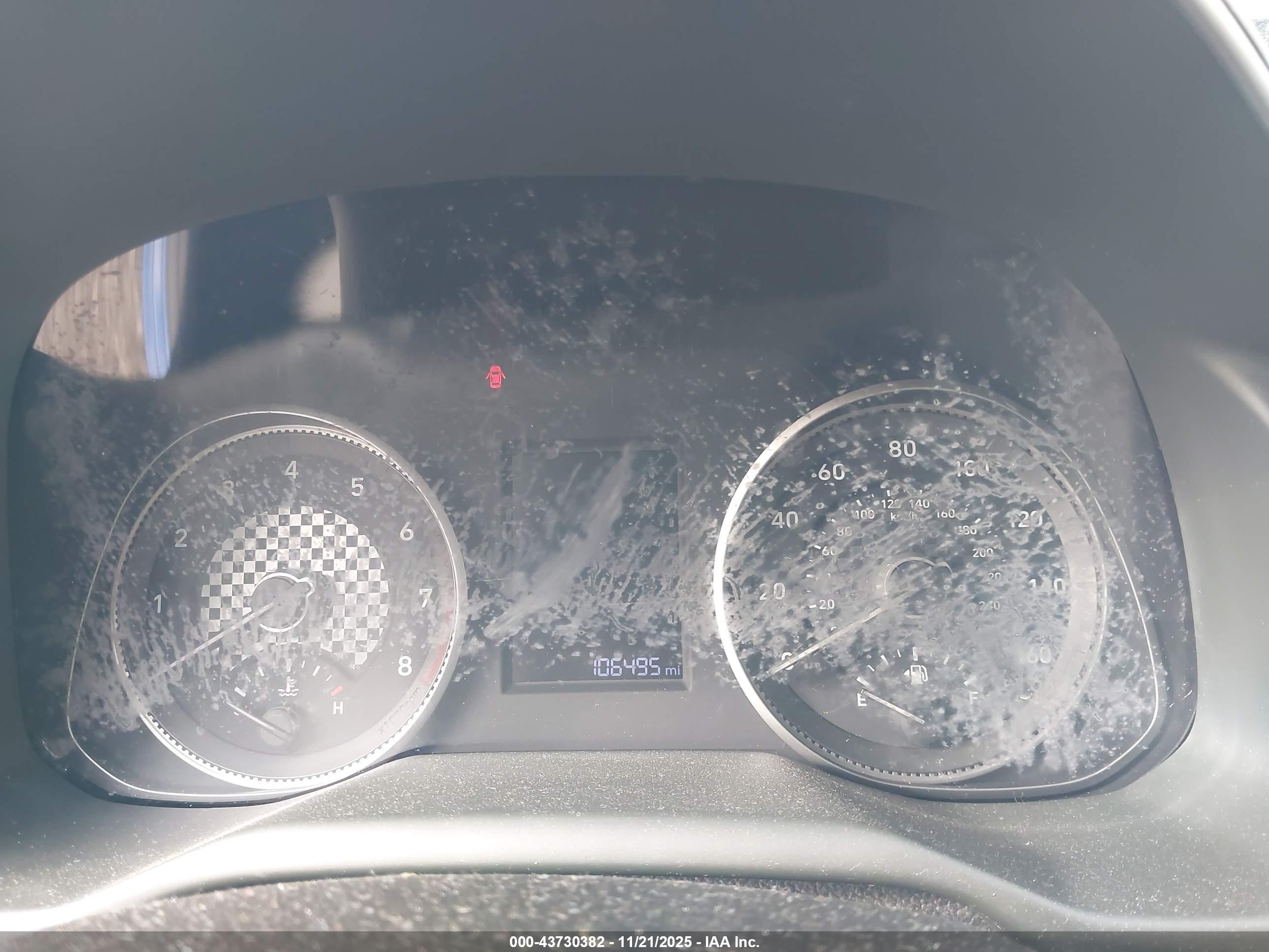 HYUNDAI ELANTRA image 7
