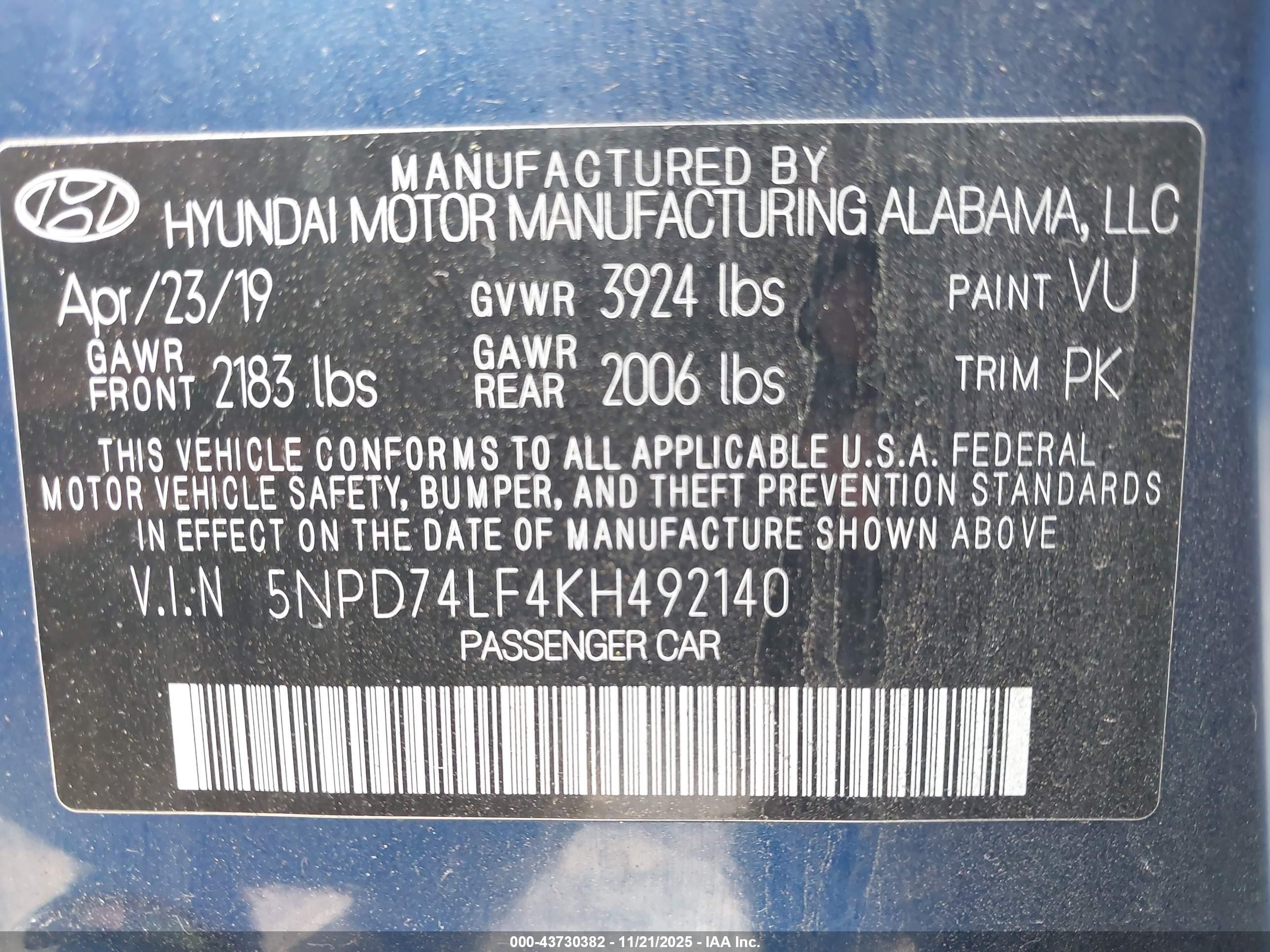 HYUNDAI ELANTRA image 9