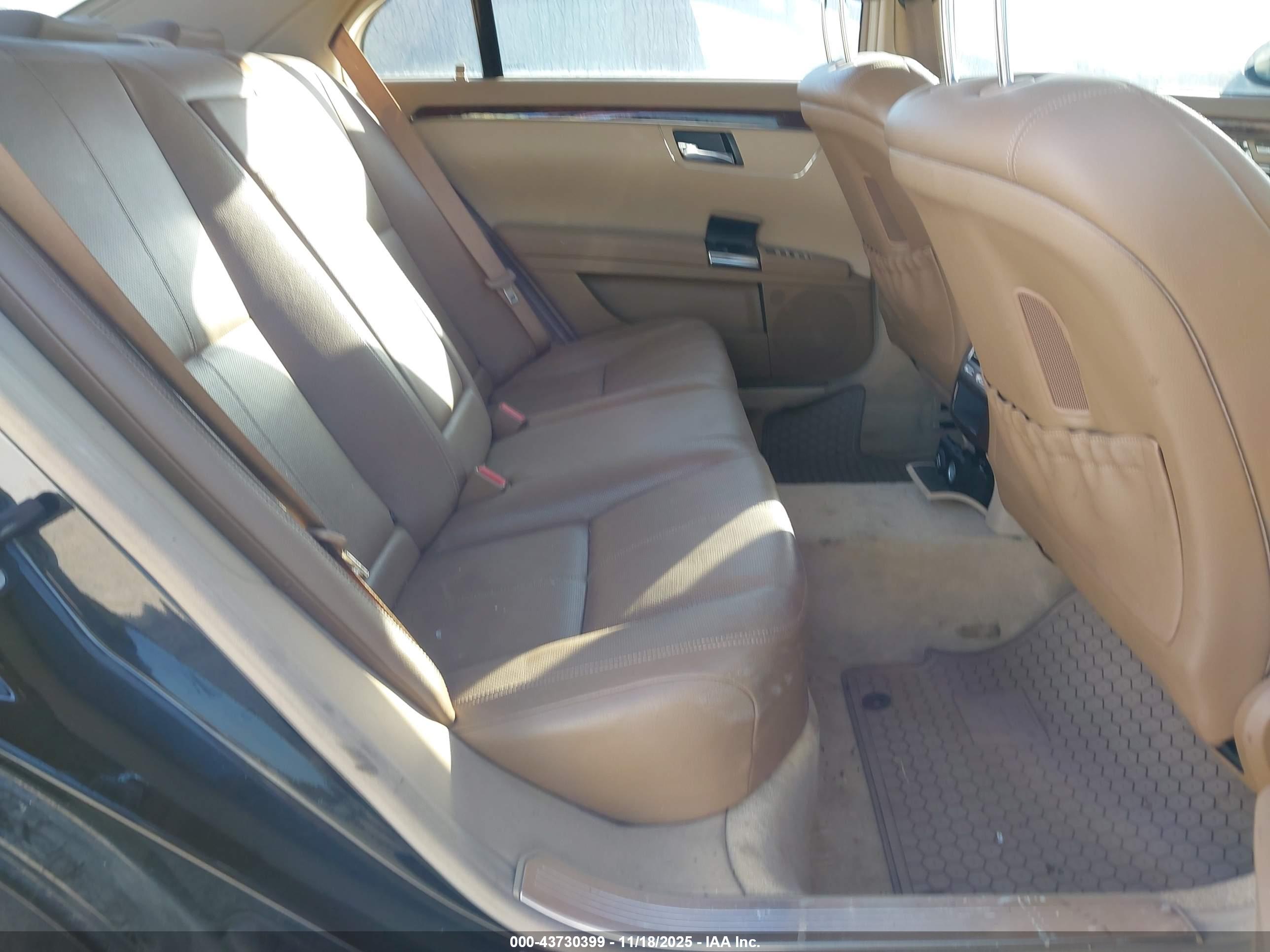 MERCEDES-BENZ S image 8