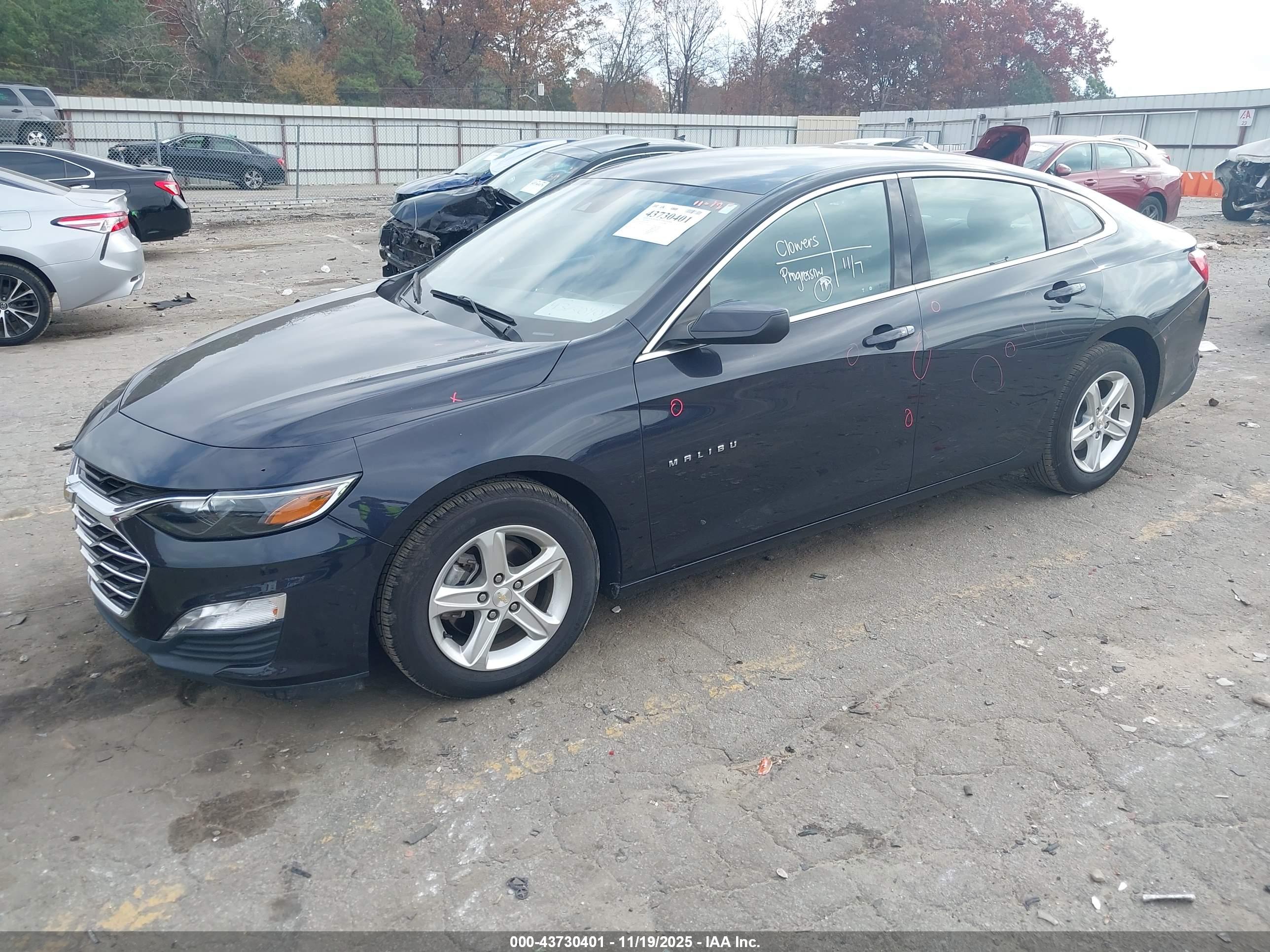 CHEVROLET MALIBU image 2