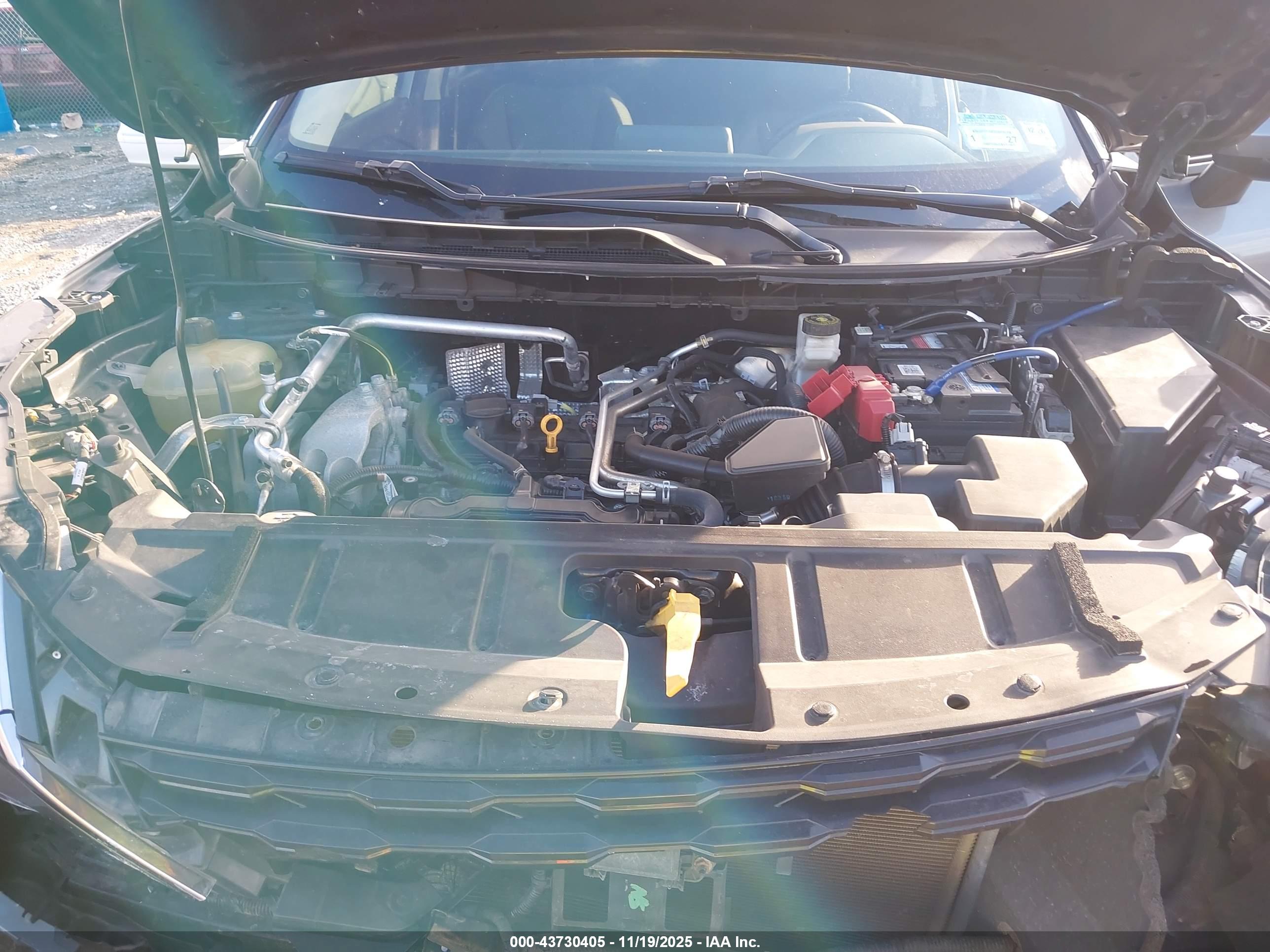 NISSAN ROGUE image 10