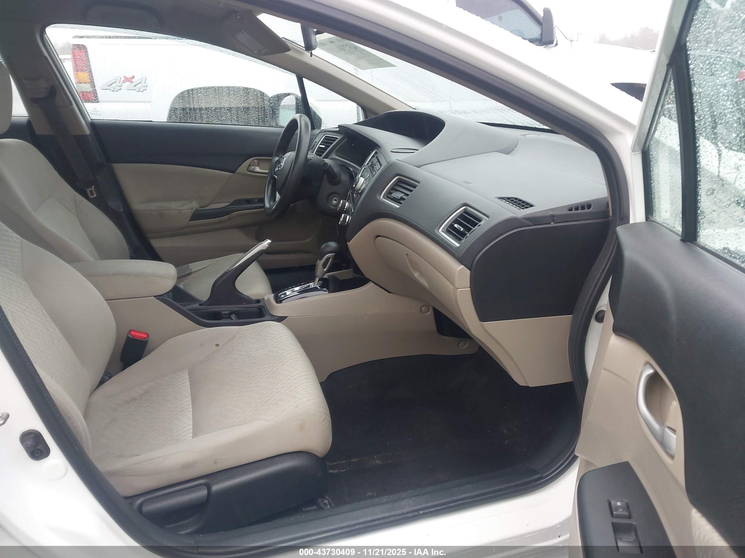 HONDA CIVIC image 5