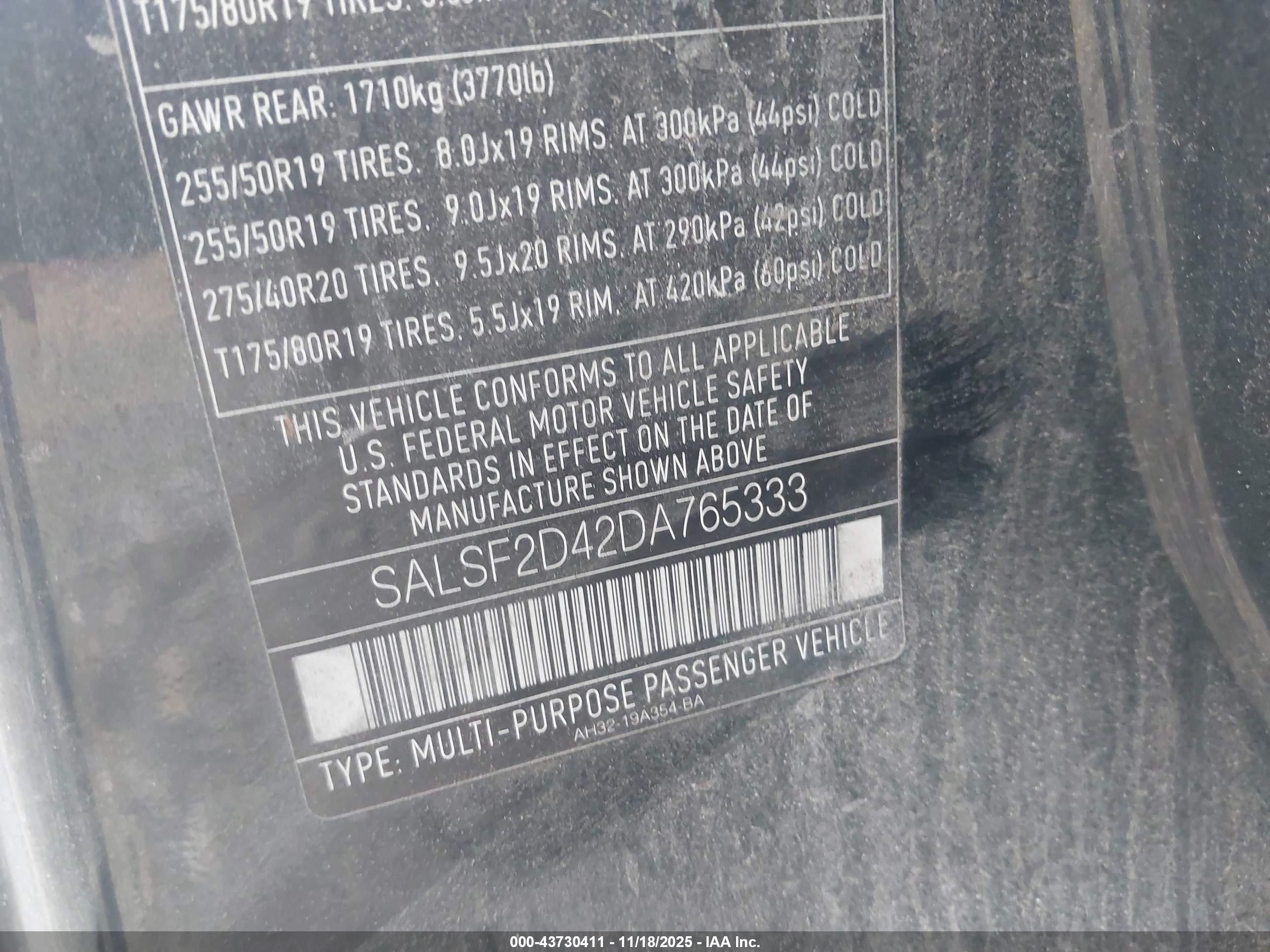 LAND ROVER image 9