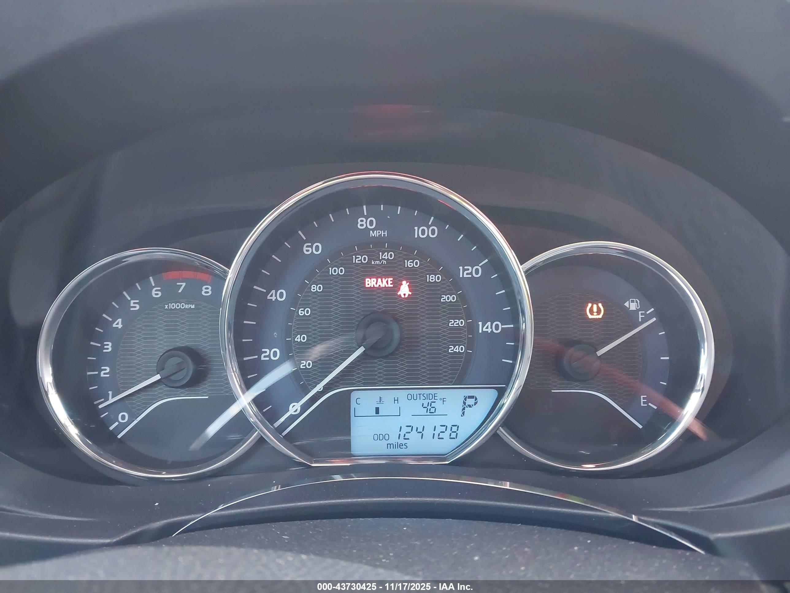 TOYOTA COROLLA image 7