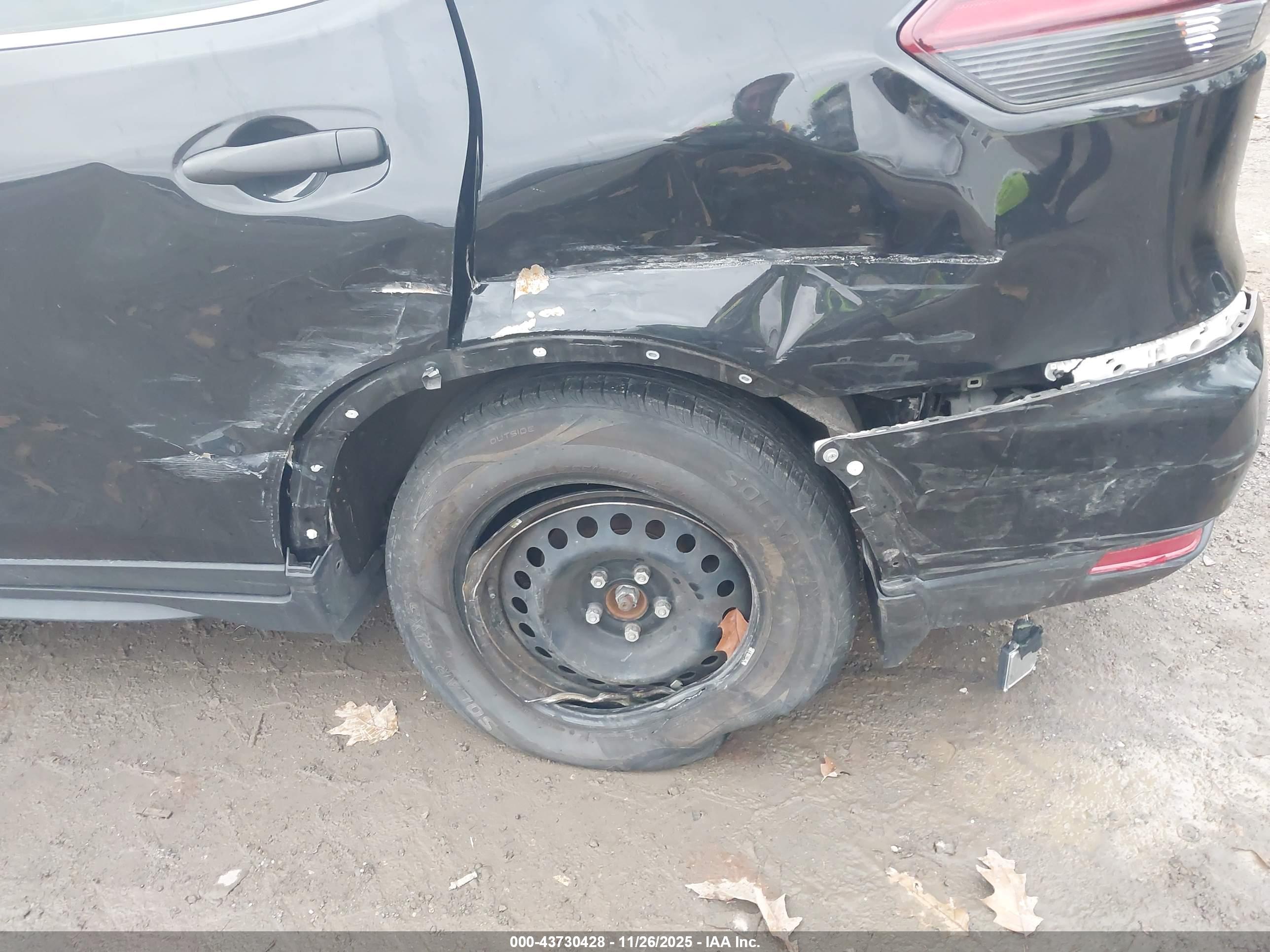 NISSAN ROGUE image 6
