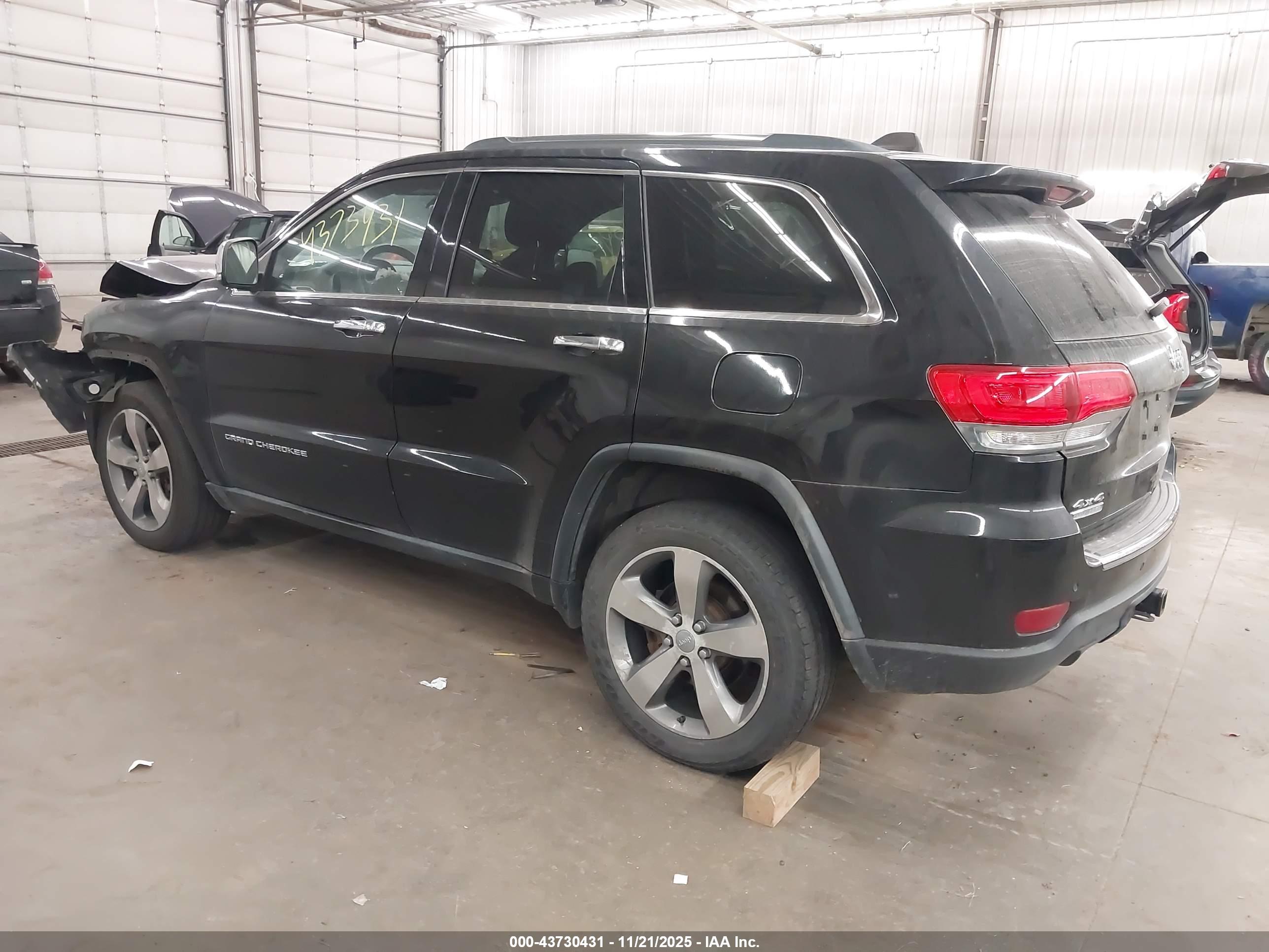 JEEP GRAND image 3