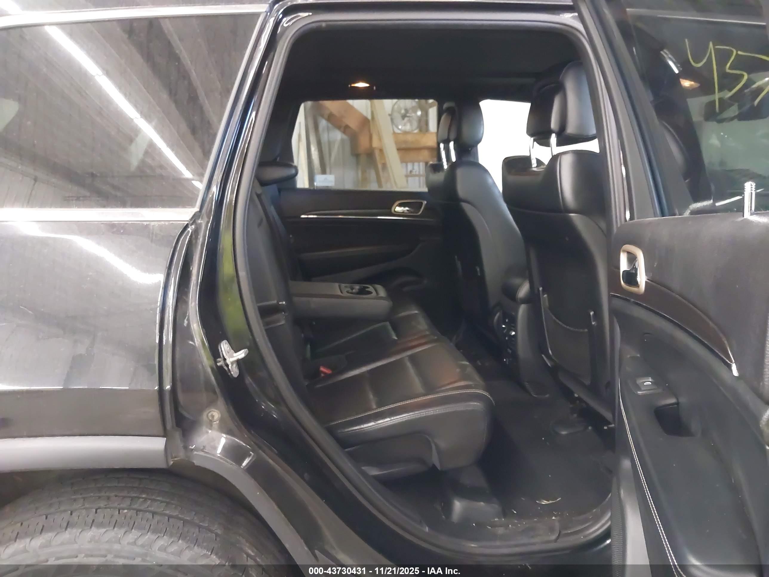 JEEP GRAND image 8