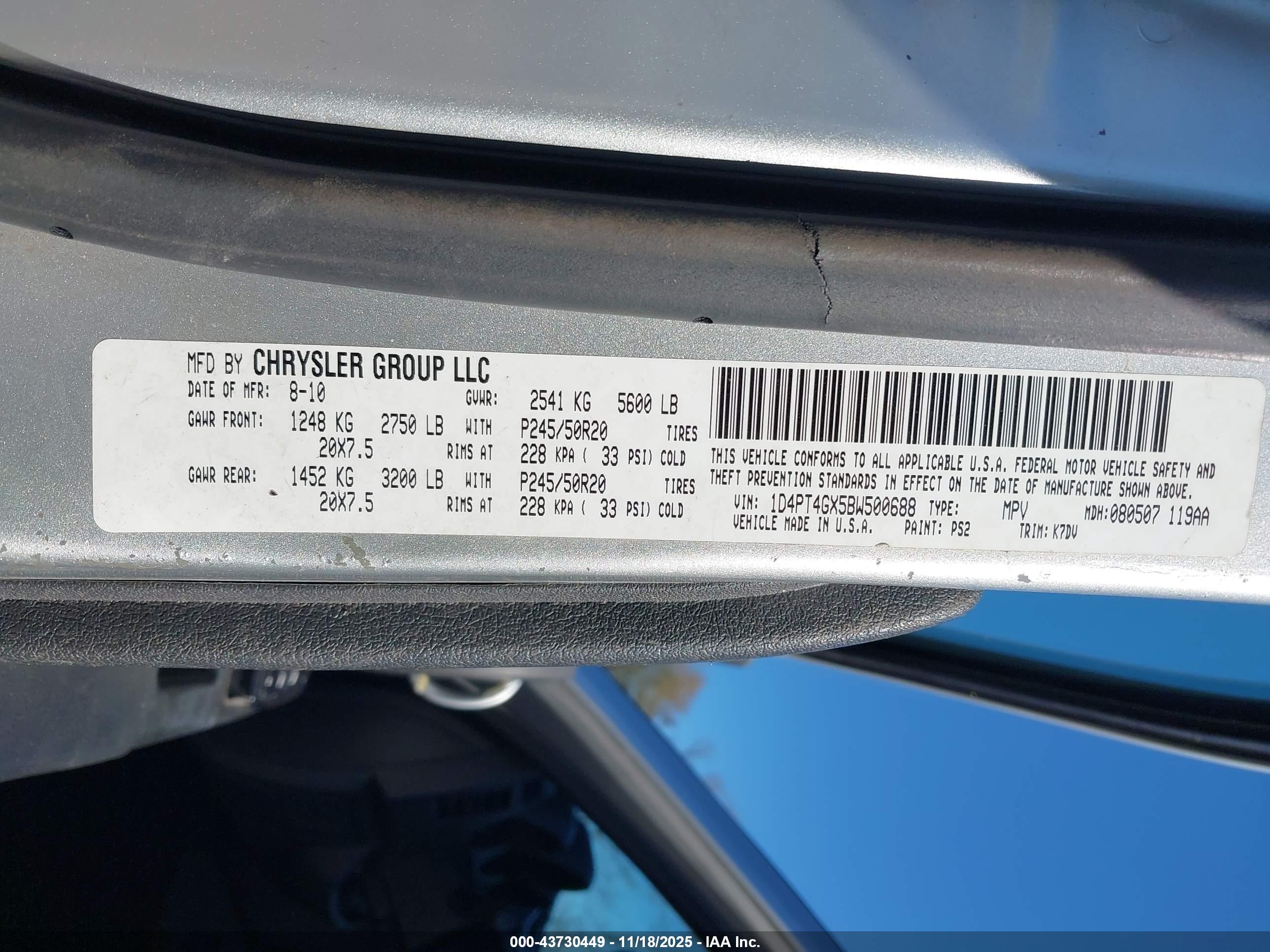 DODGE NITRO image 9