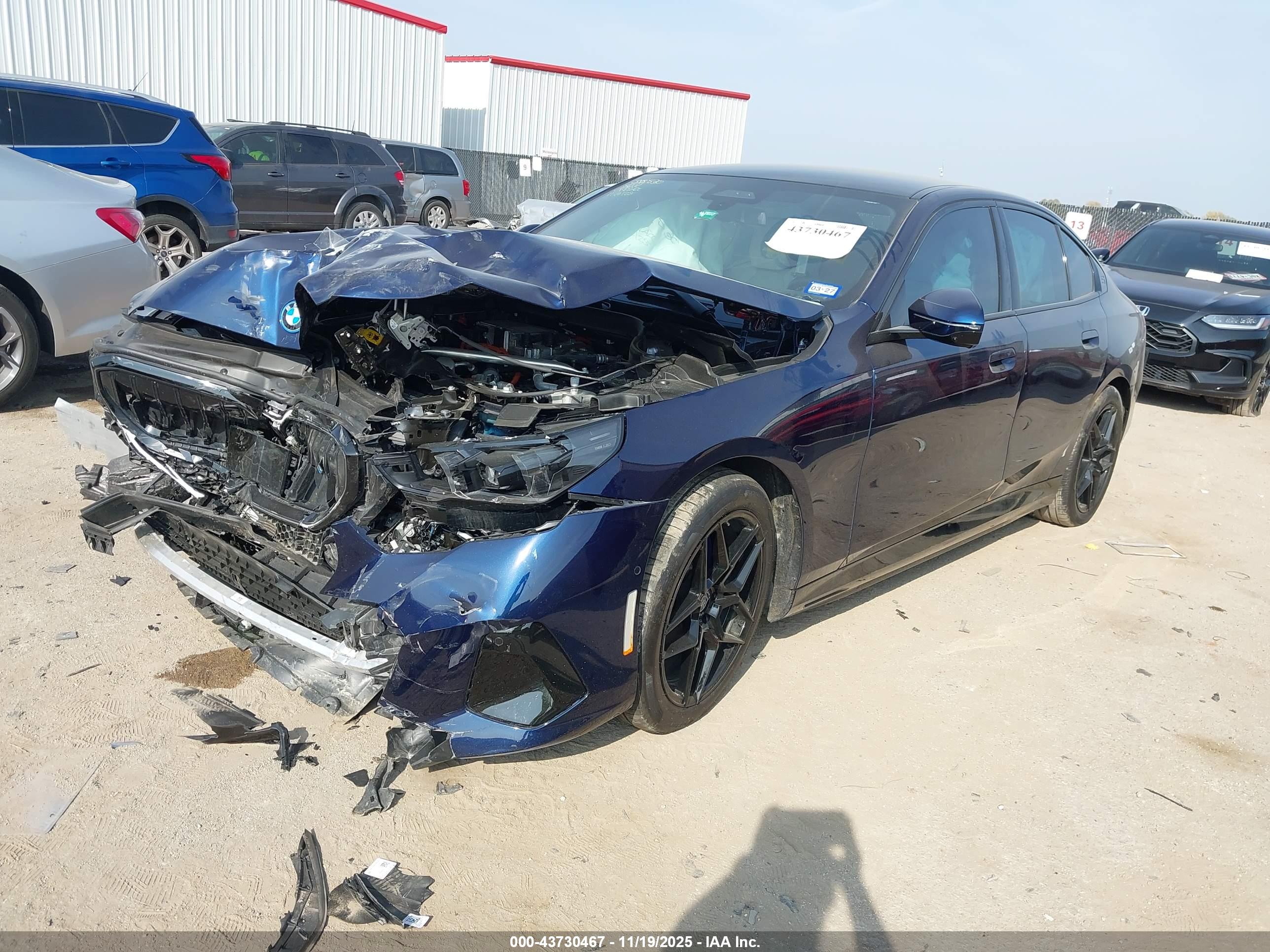 BMW I5 image 2