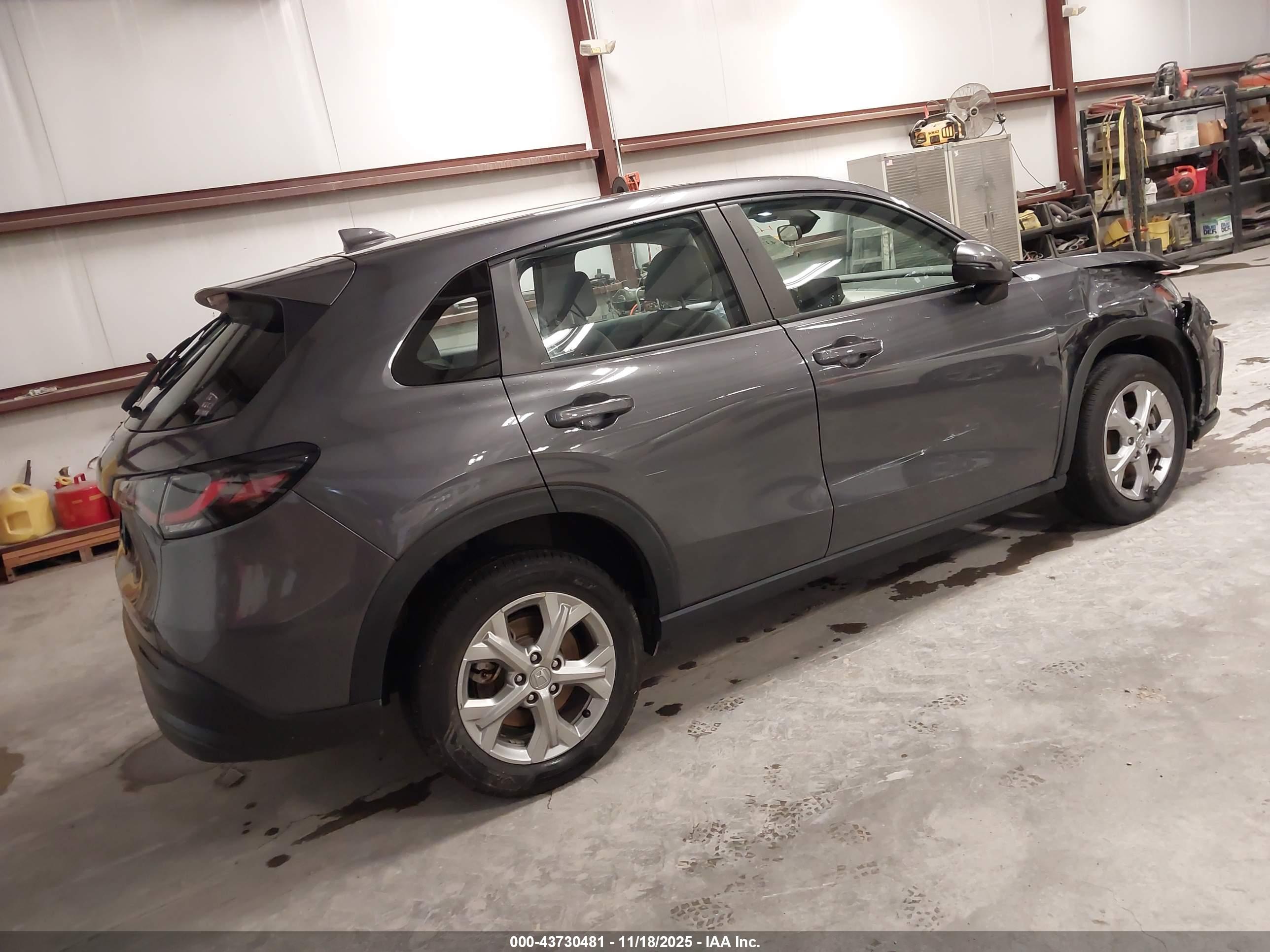 HONDA HR-V image 4