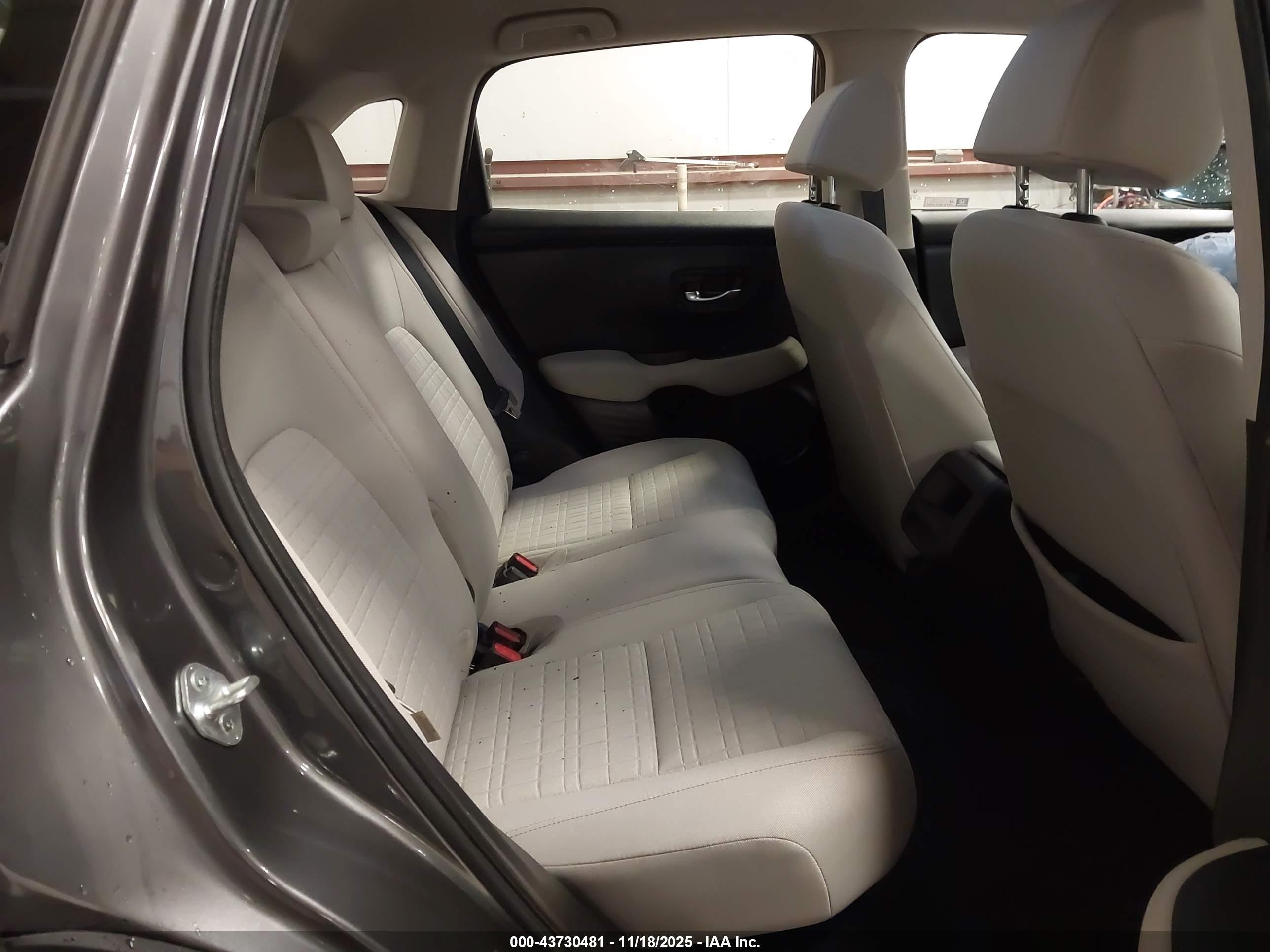HONDA HR-V image 8