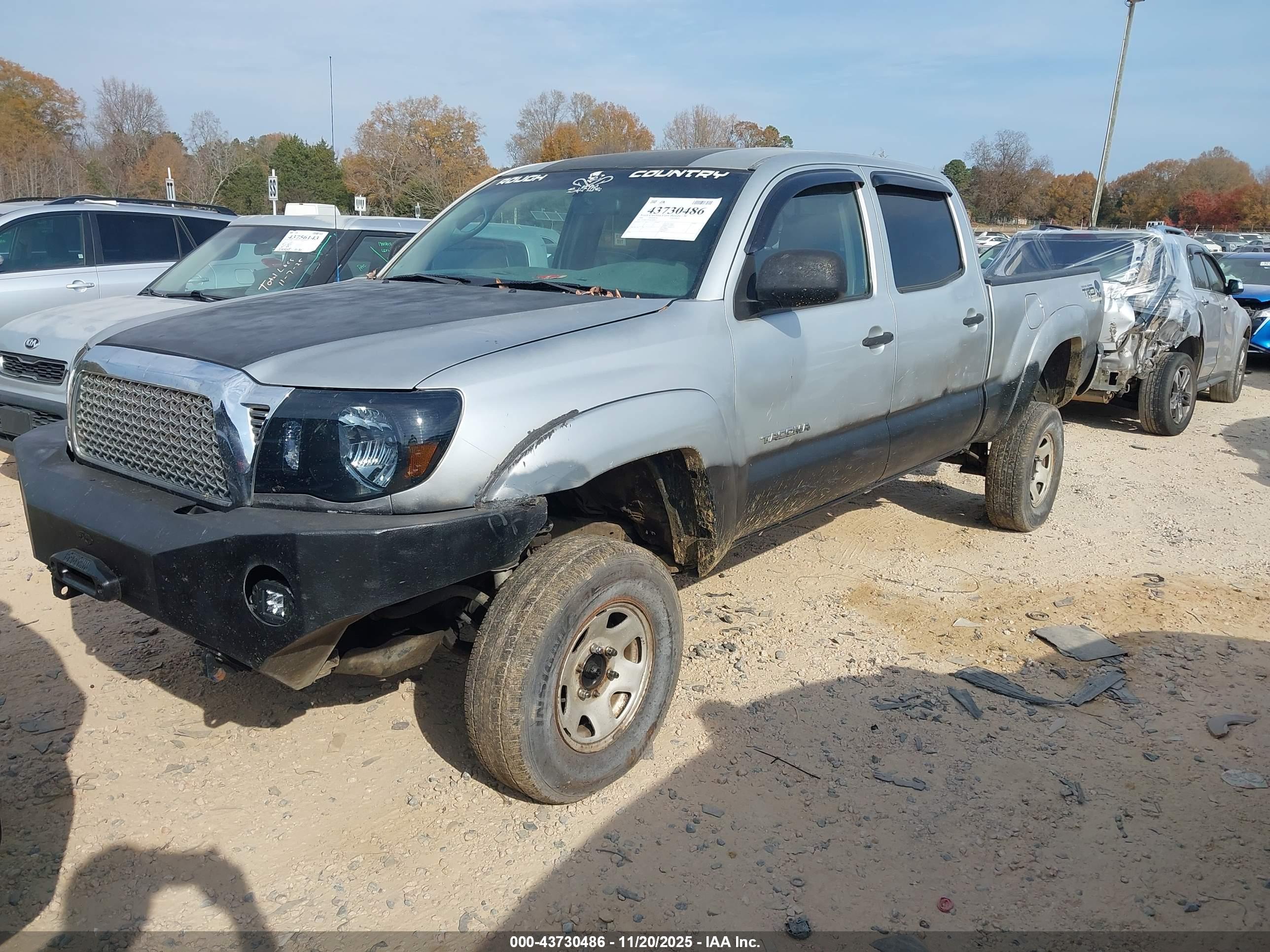 TOYOTA TACOMA image 2
