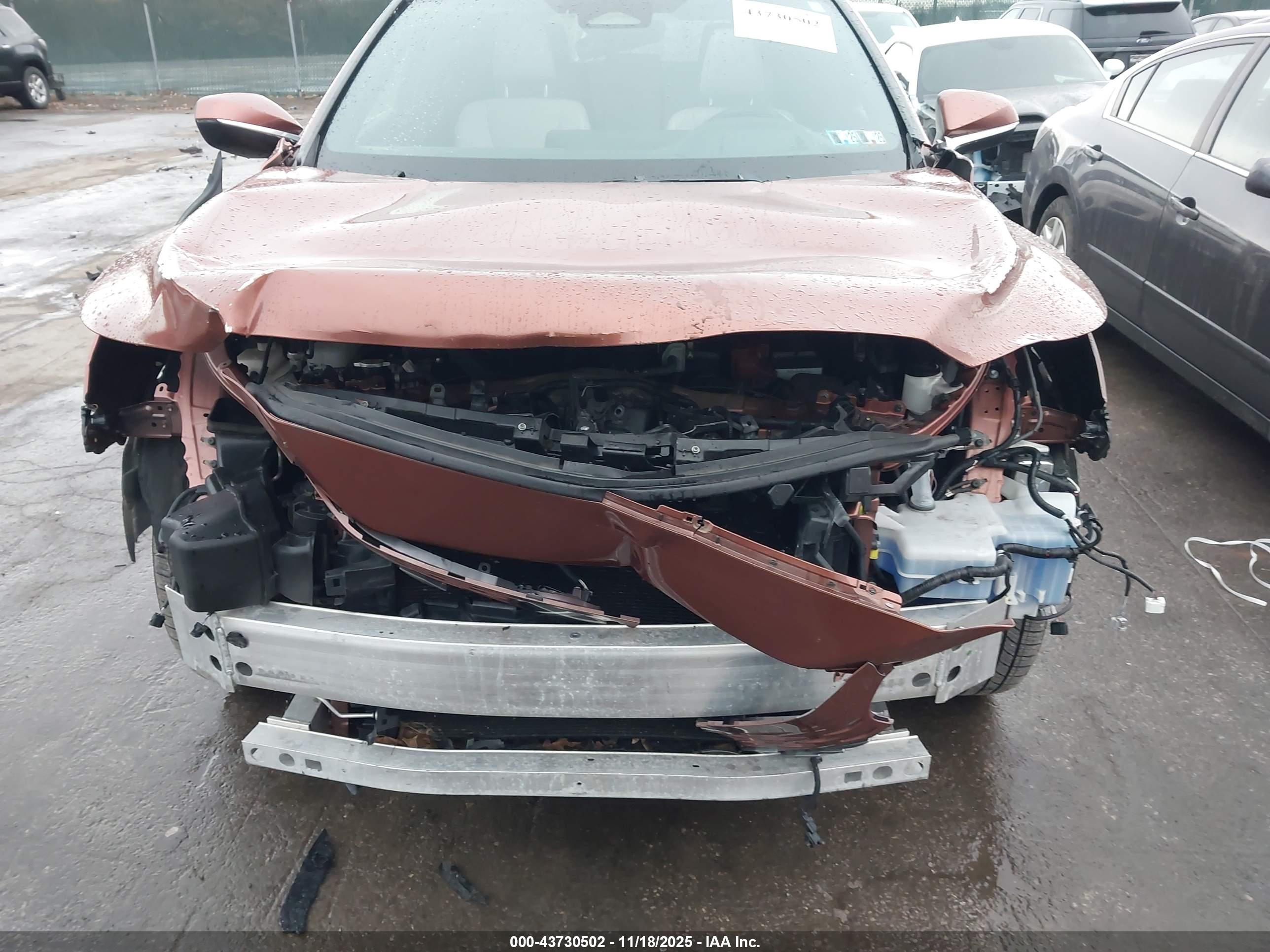 LEXUS RX image 6