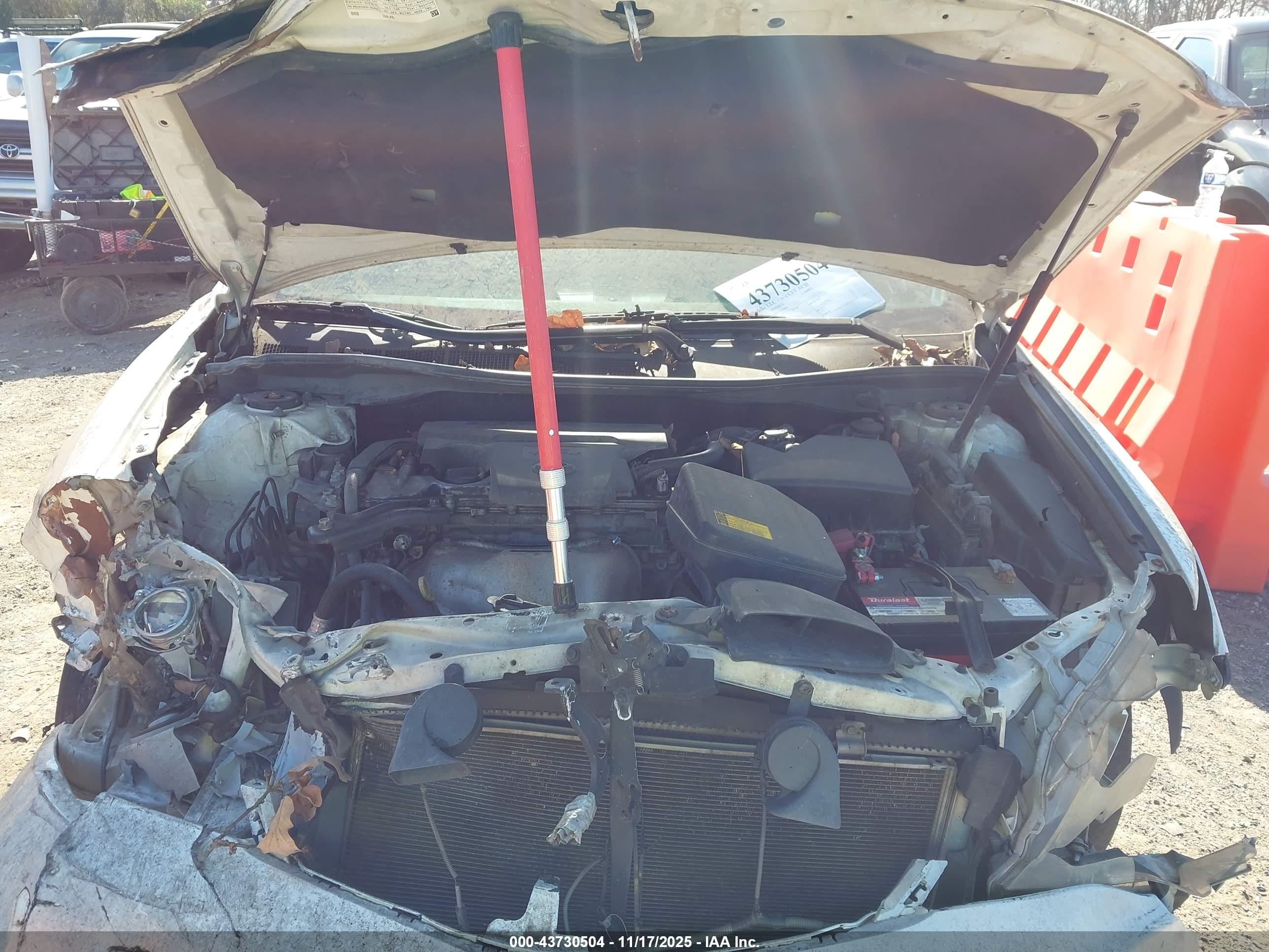 TOYOTA CAMRY image 10