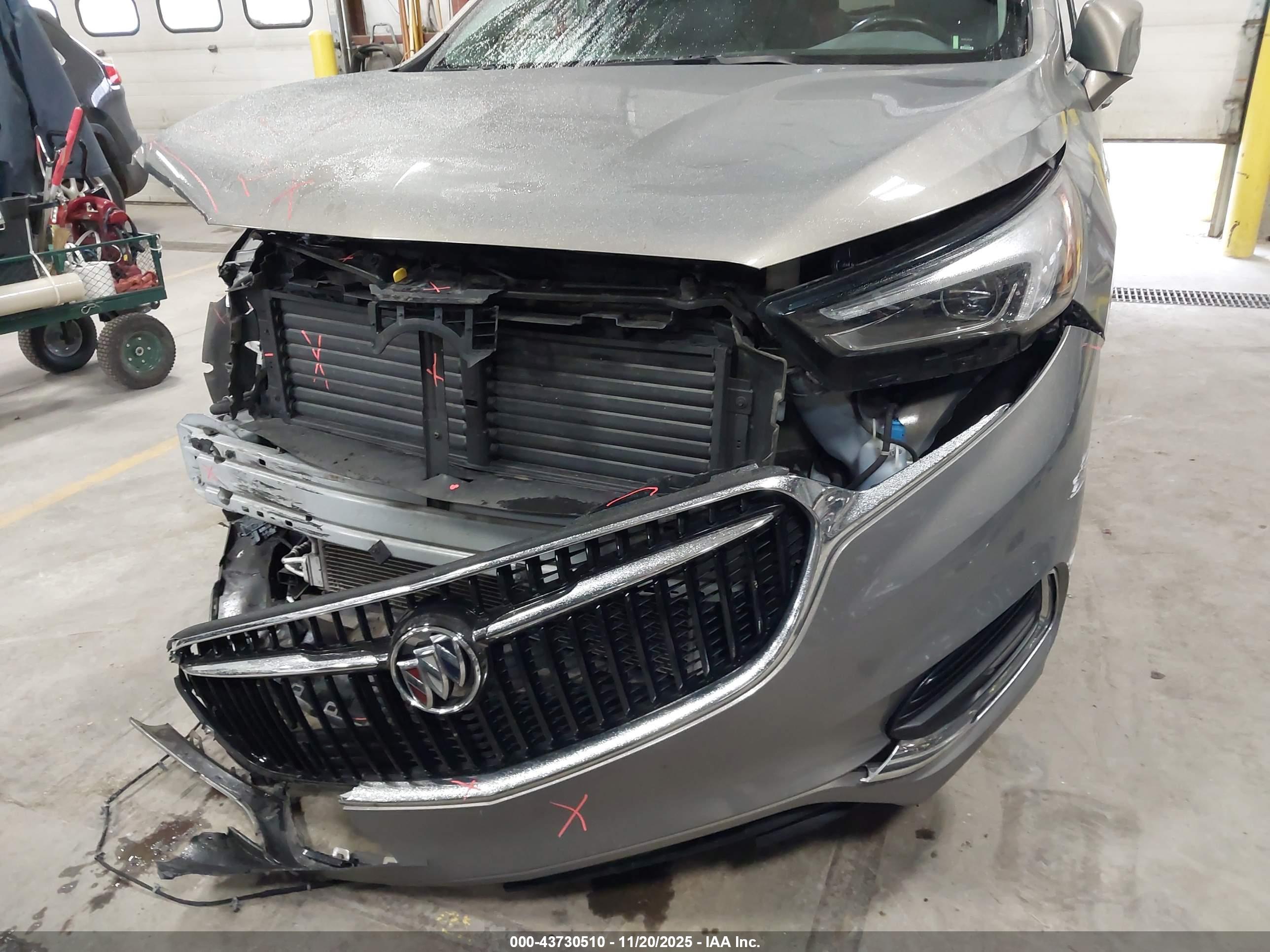 BUICK ENCLAVE image 6