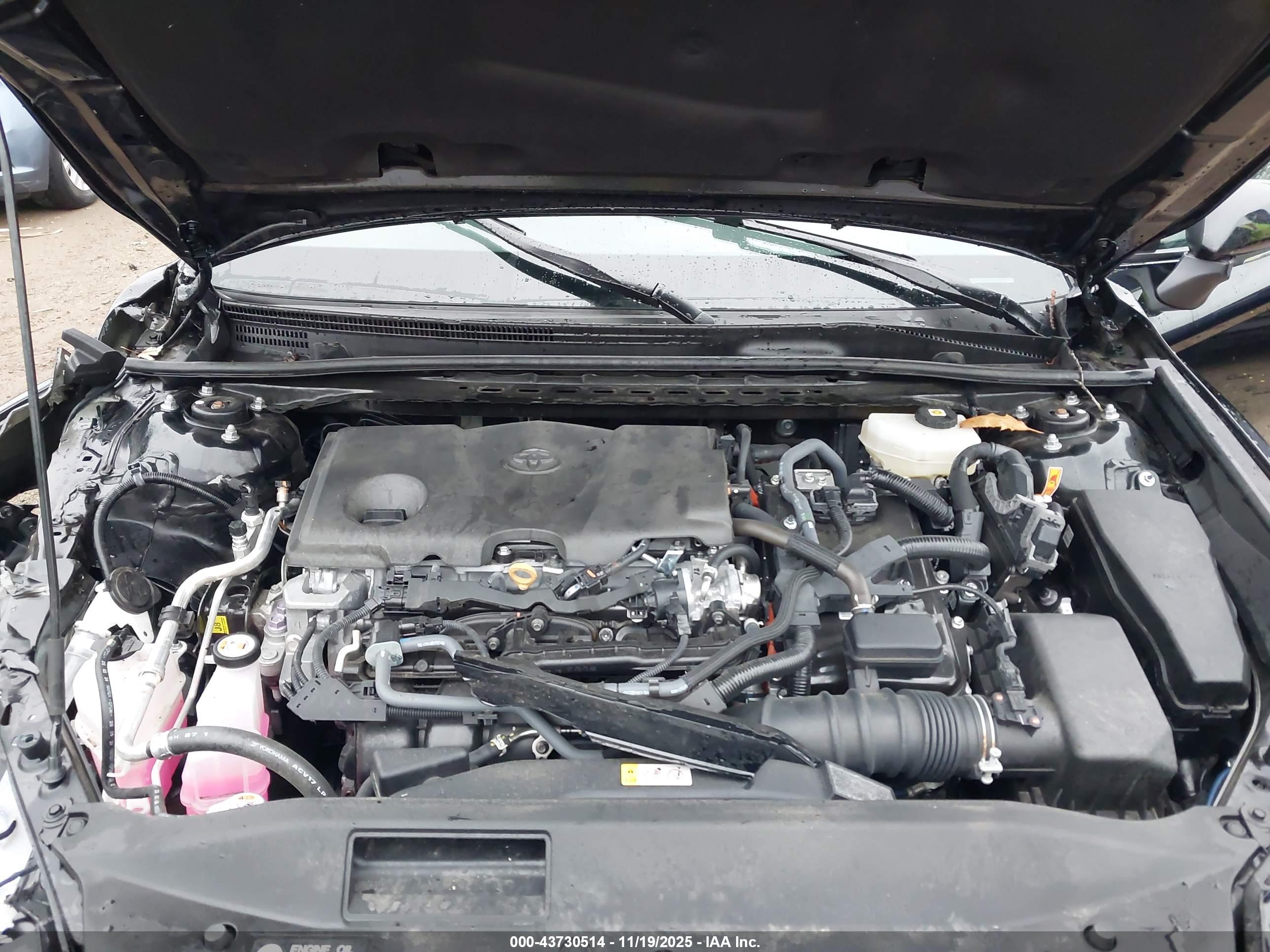 TOYOTA CAMRY image 10