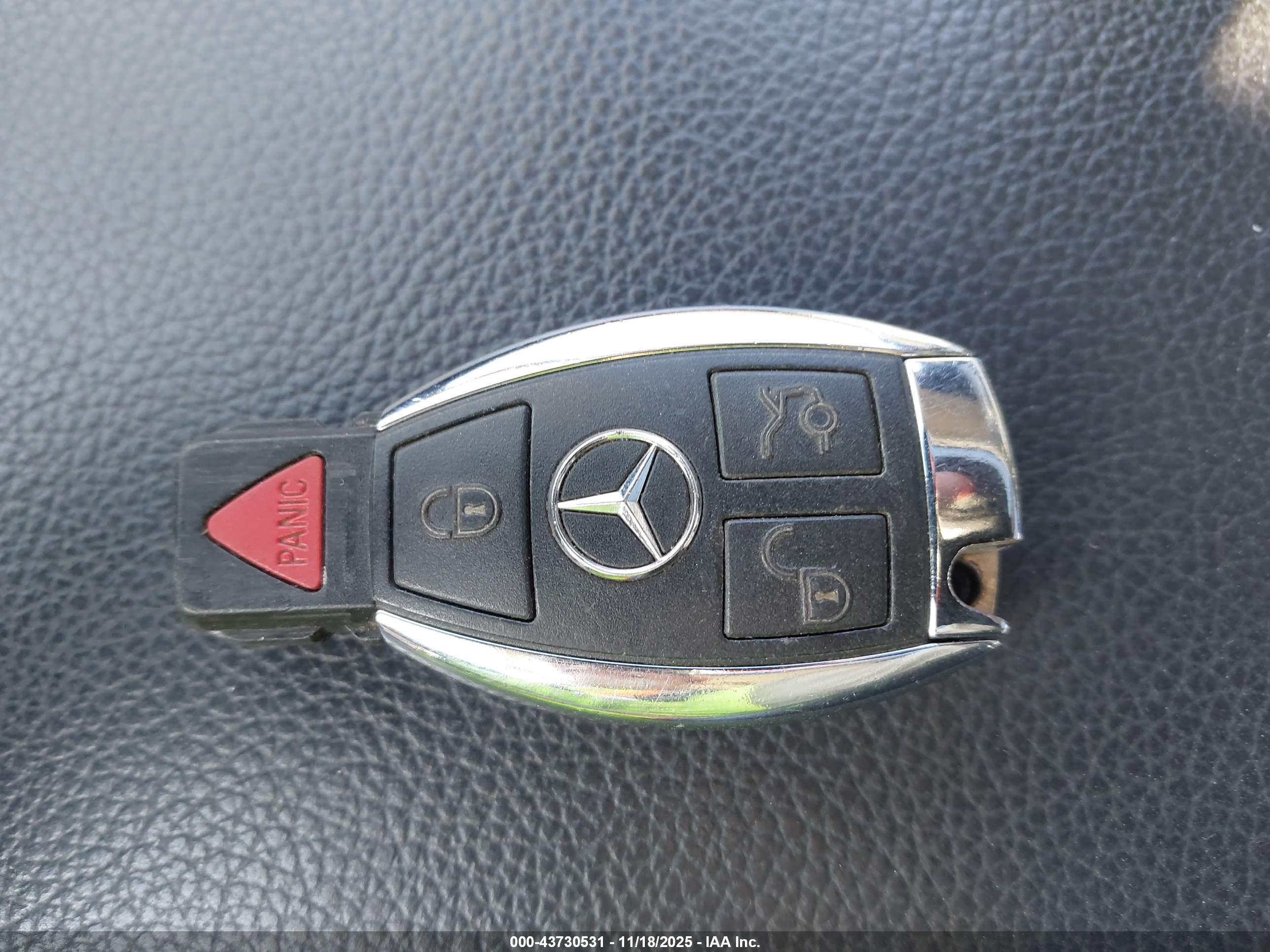 MERCEDES-BENZ R image 11