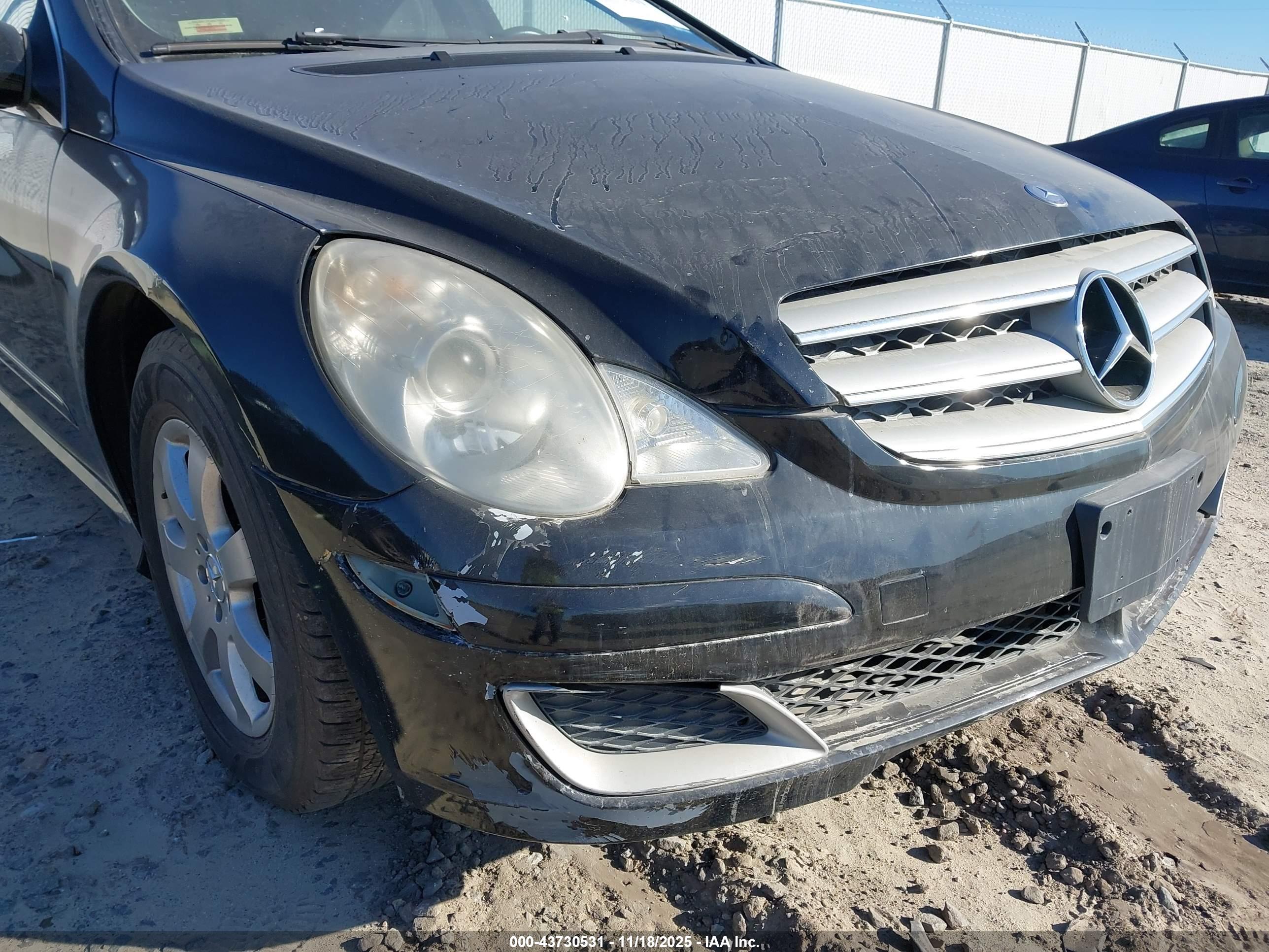 MERCEDES-BENZ R image 6