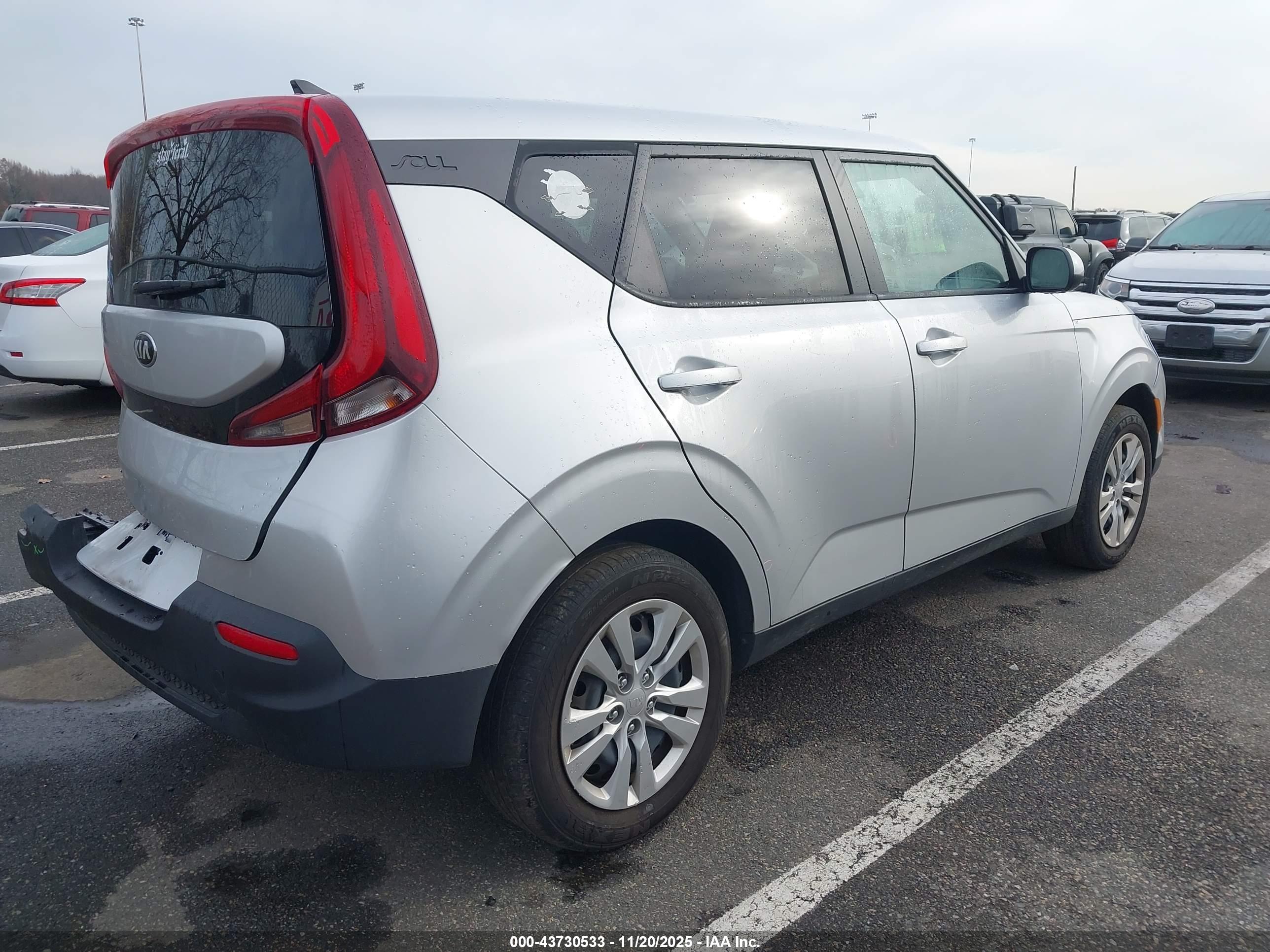 KIA SOUL image 4