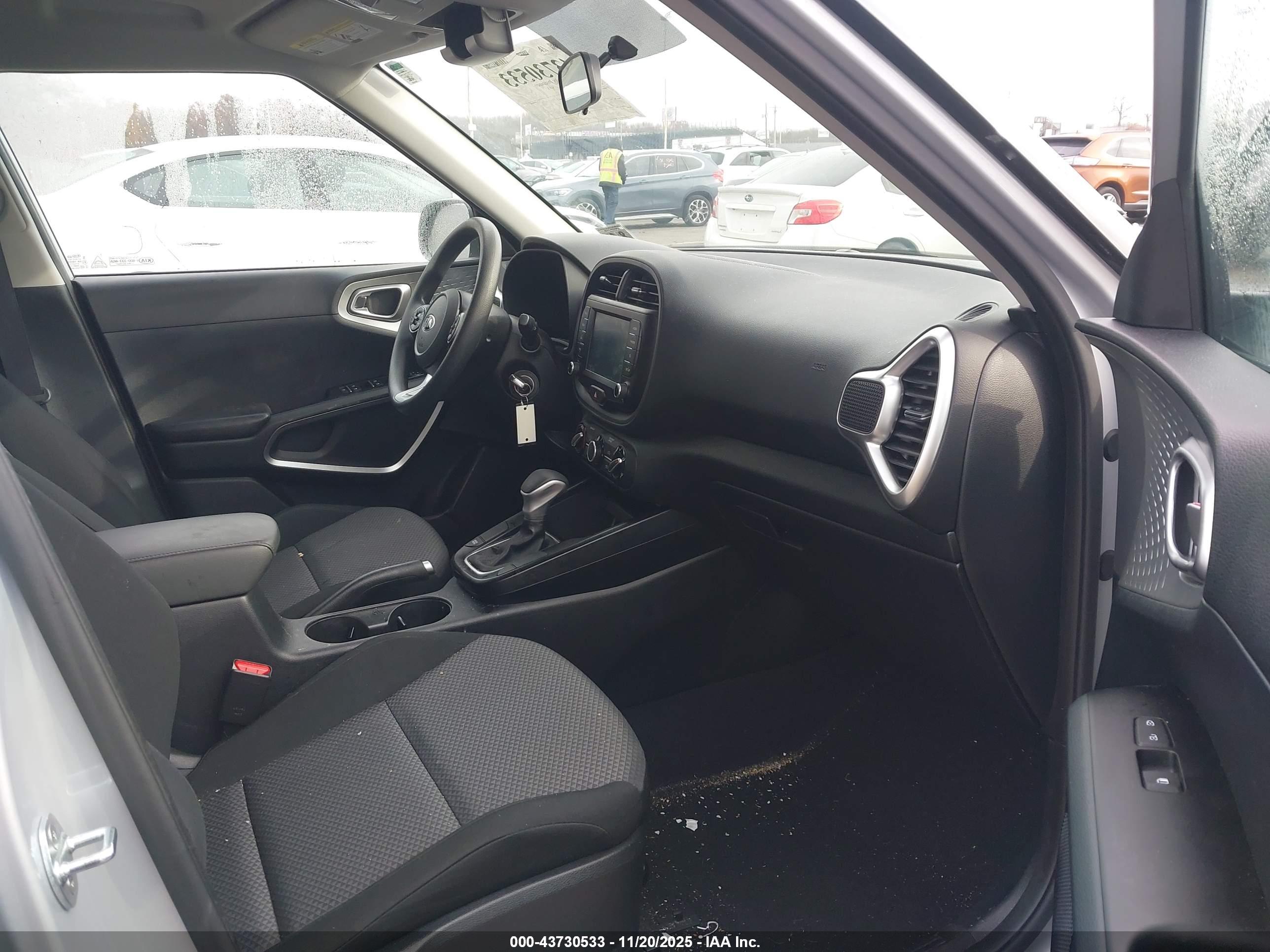 KIA SOUL image 5