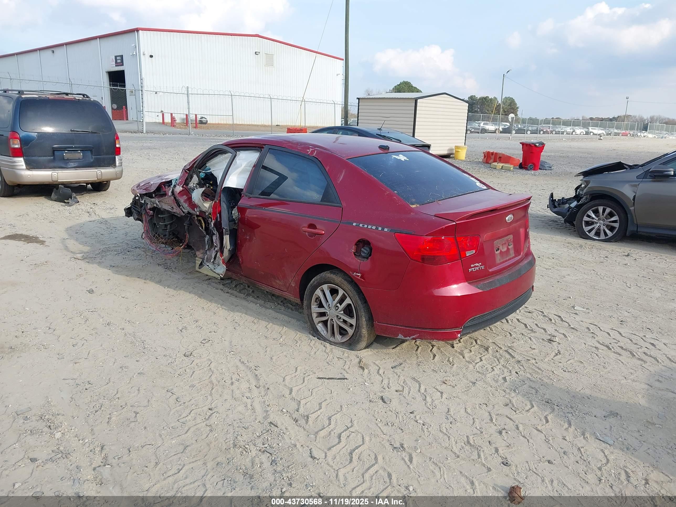 KIA FORTE image 3