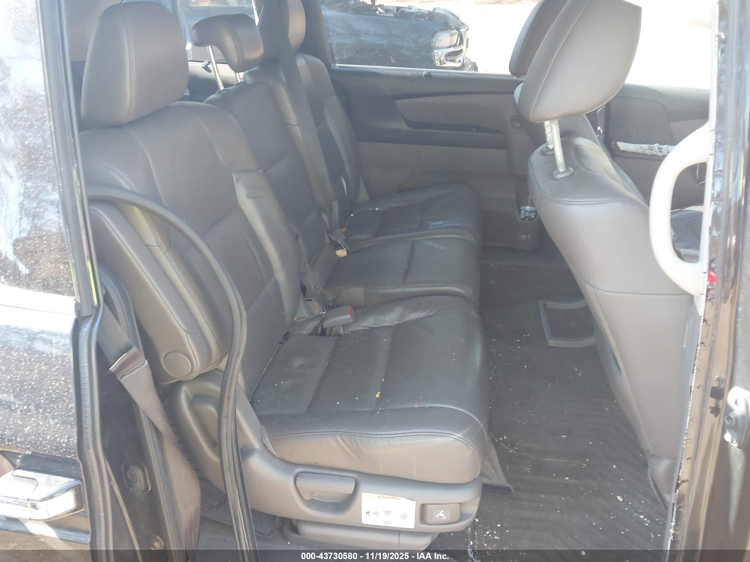 HONDA ODYSSEY image 8