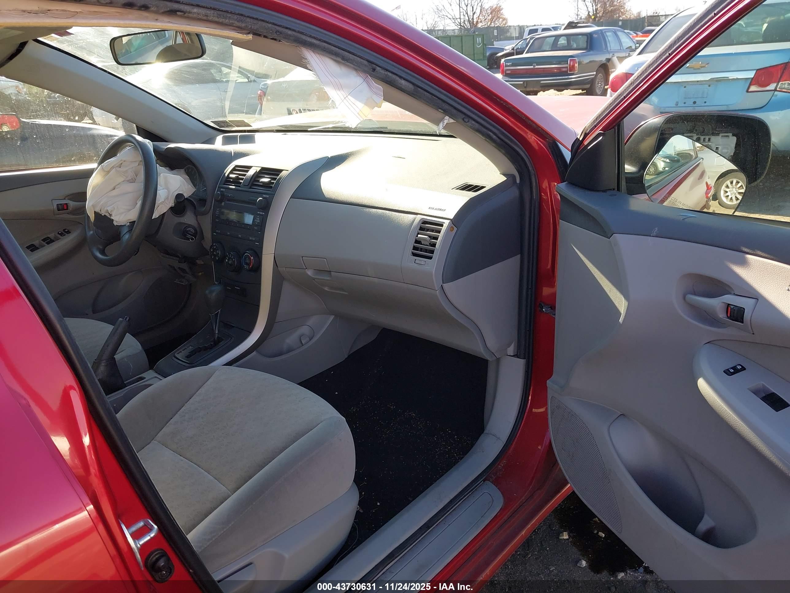 TOYOTA COROLLA image 5