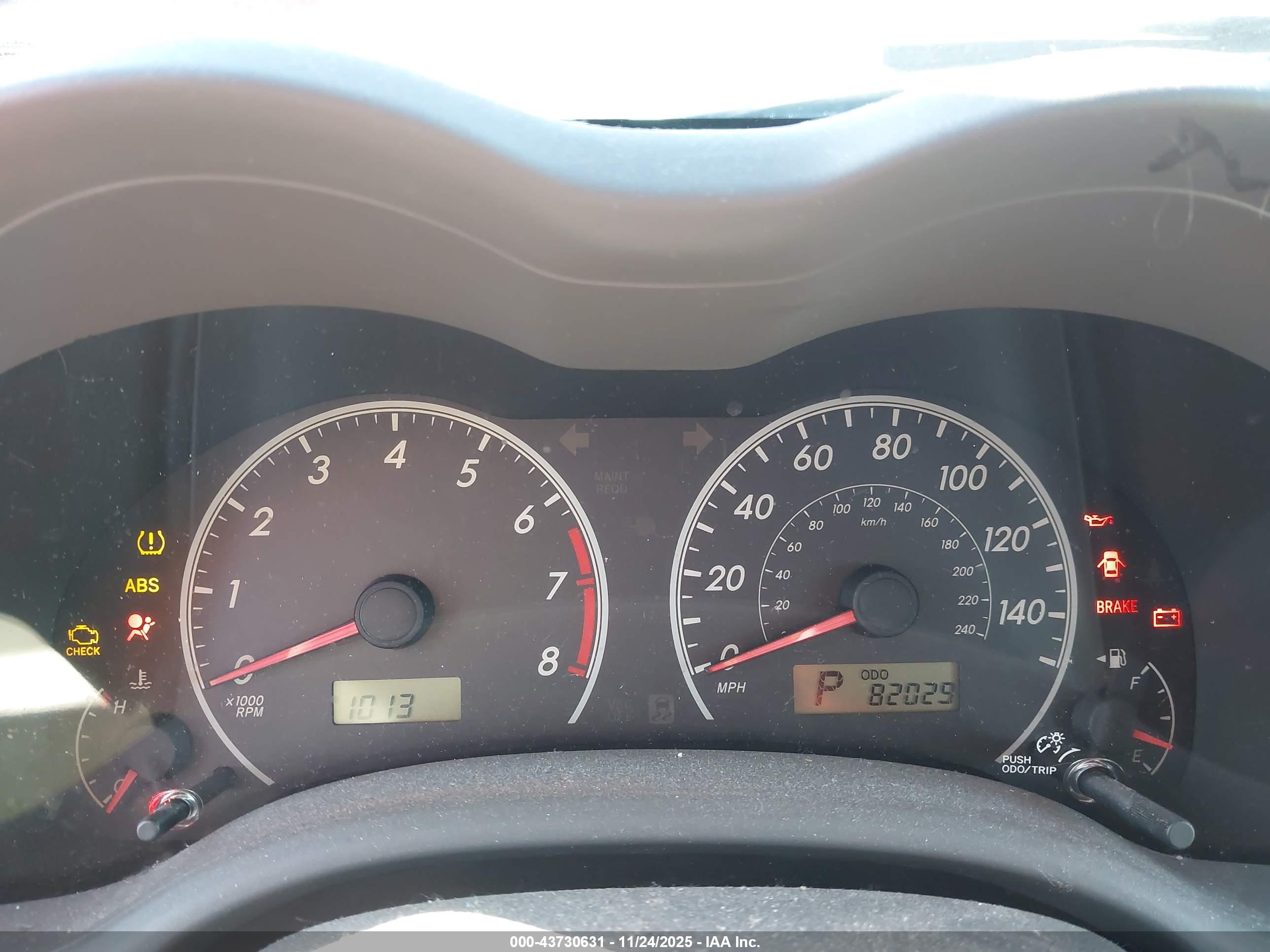 TOYOTA COROLLA image 7