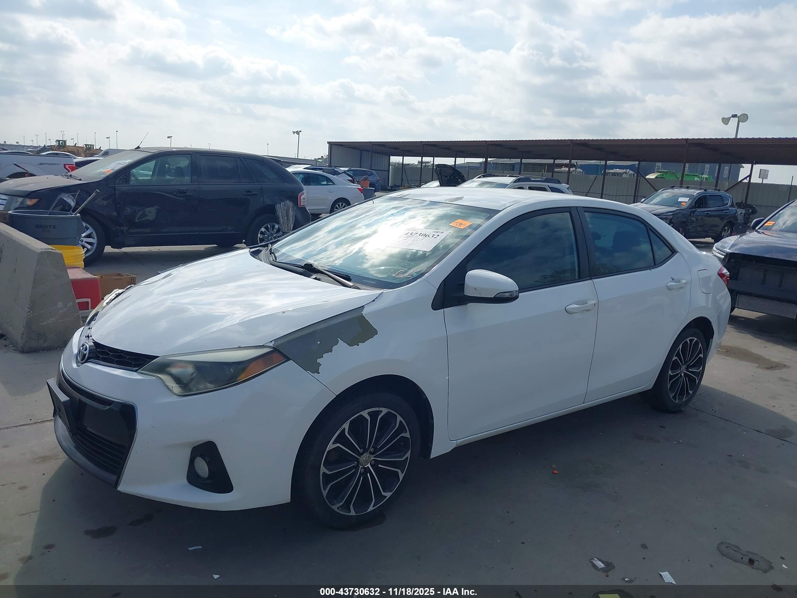 TOYOTA COROLLA image 2