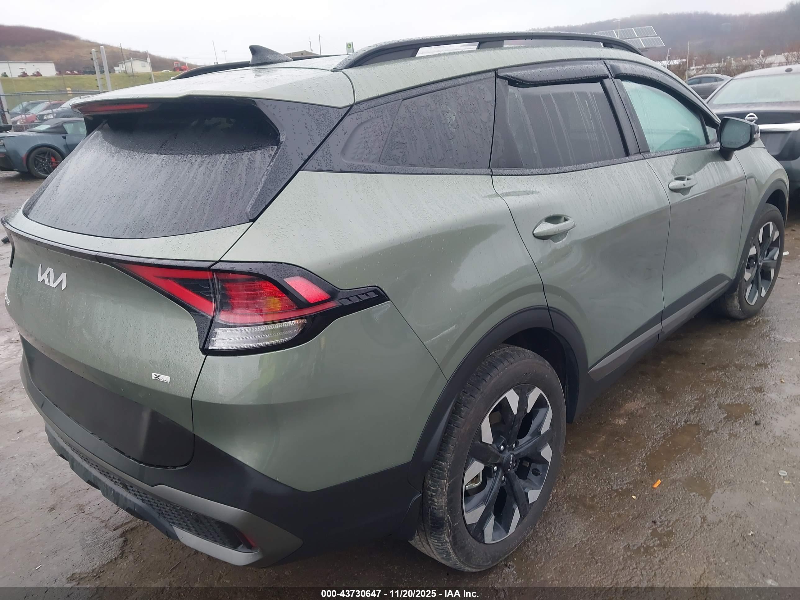 KIA SPORTAGE image 4