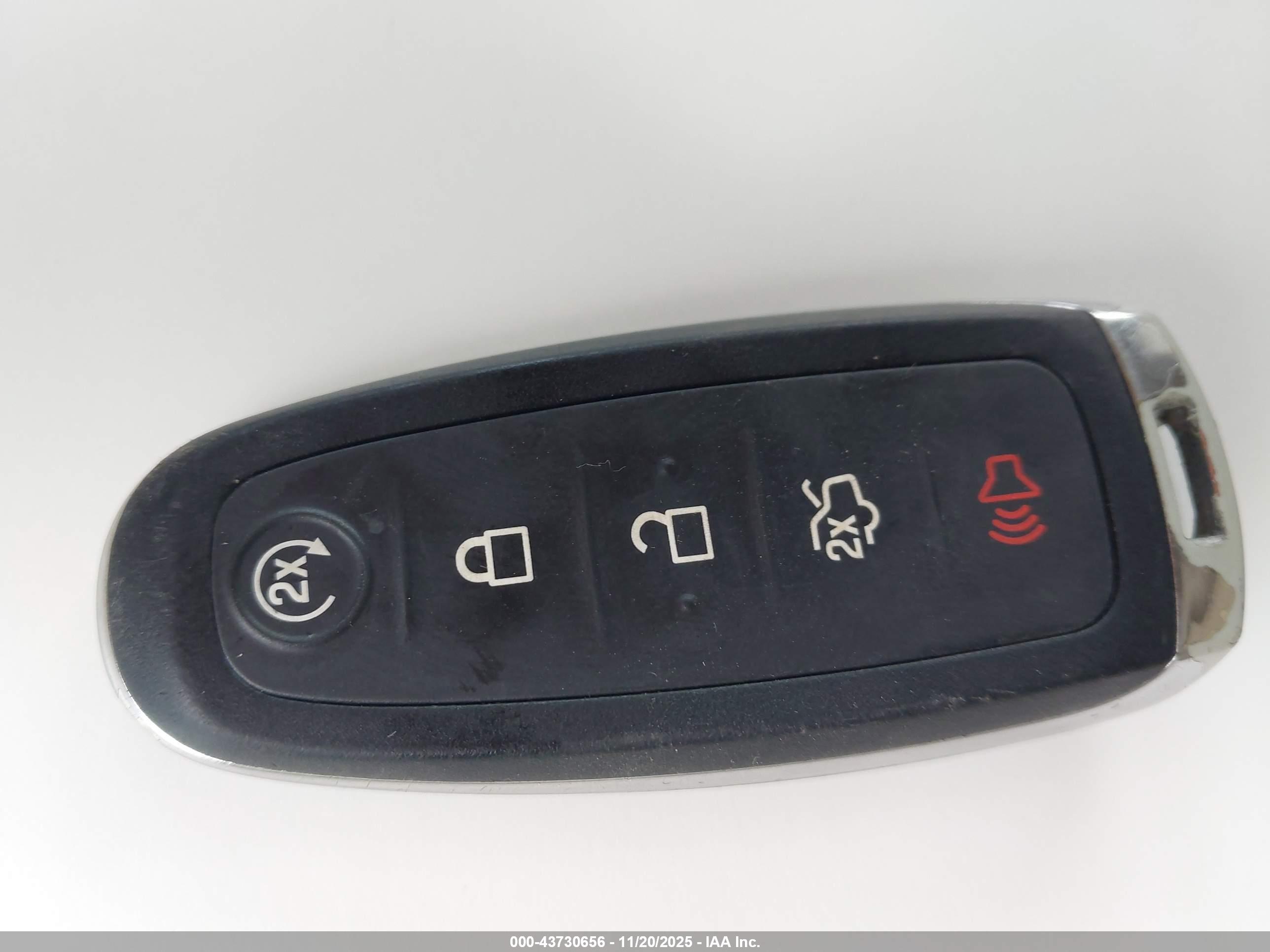 FORD FLEX image 11
