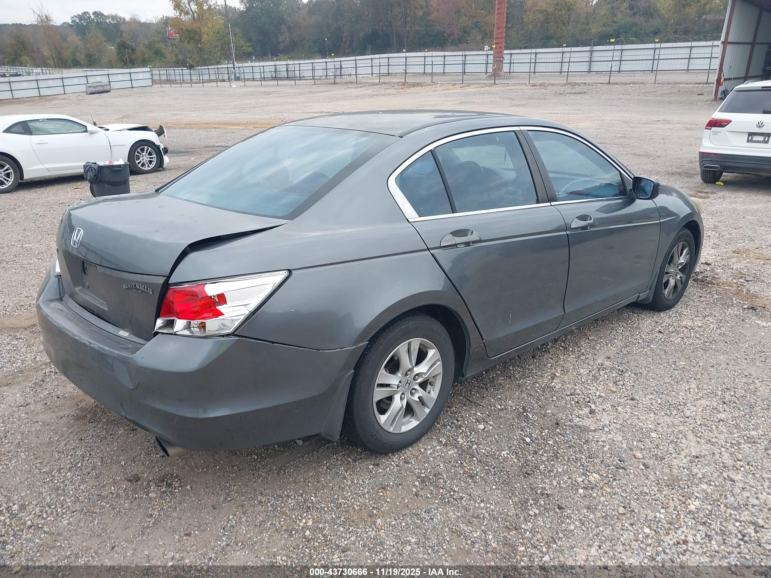 HONDA ACCORD image 4