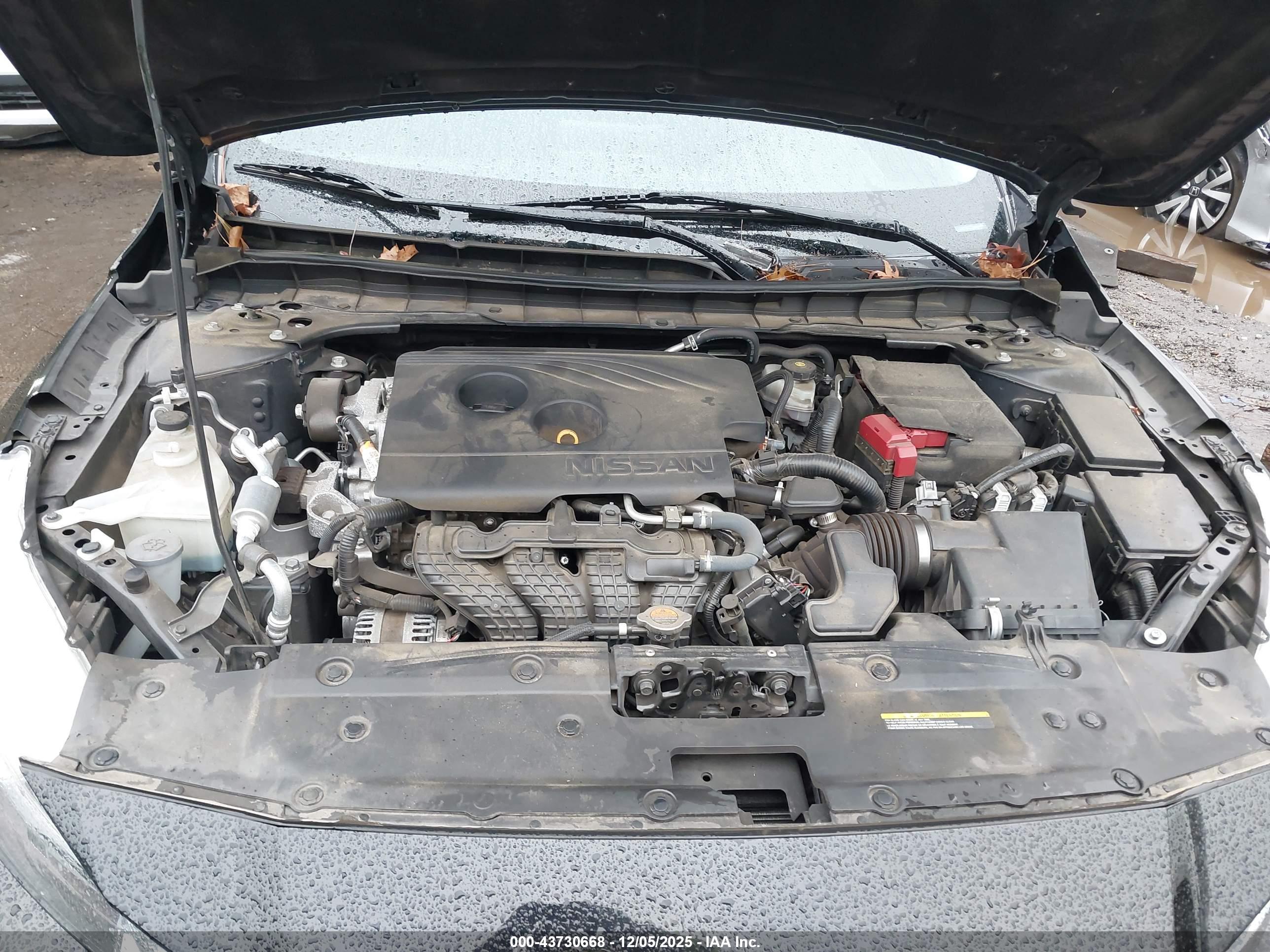 NISSAN ALTIMA image 10