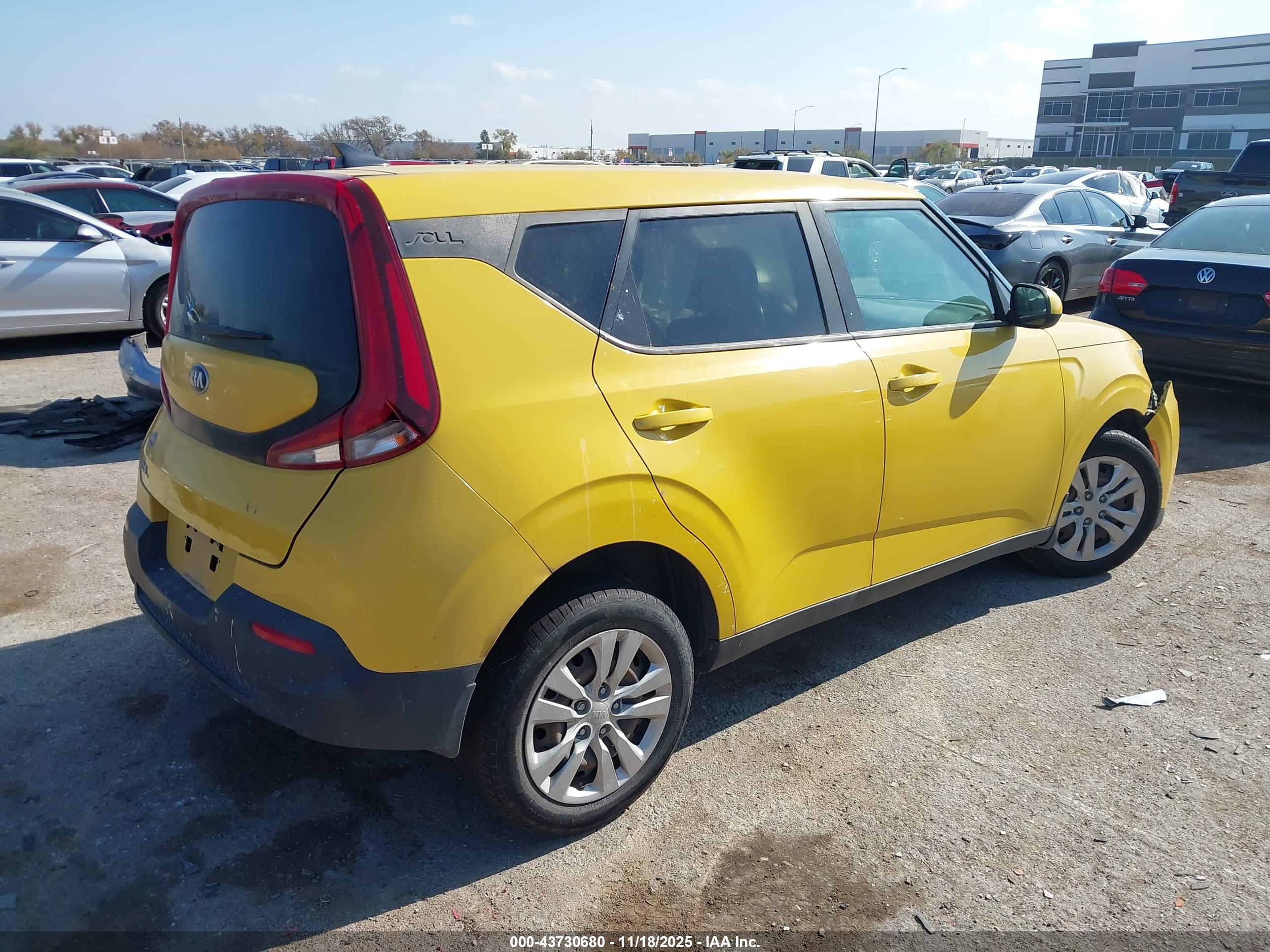 KIA SOUL image 4